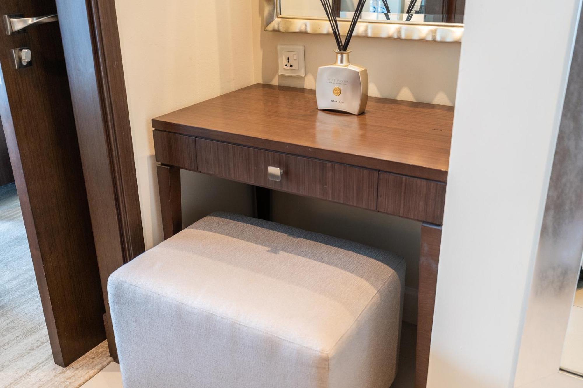 New Listing - Serviced & Amenities Apartment