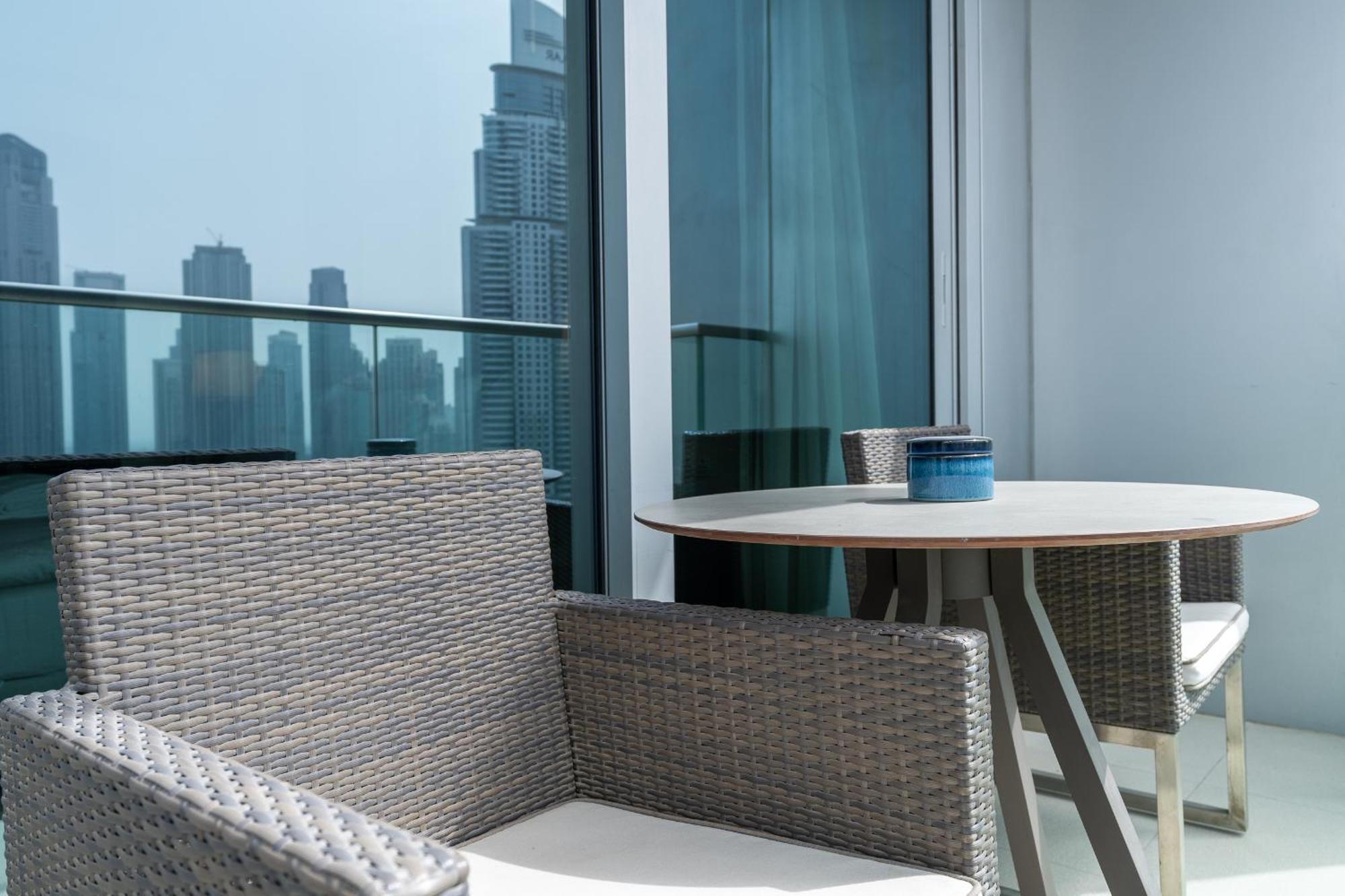 Apartment New Listing - Serviced & Amenities *