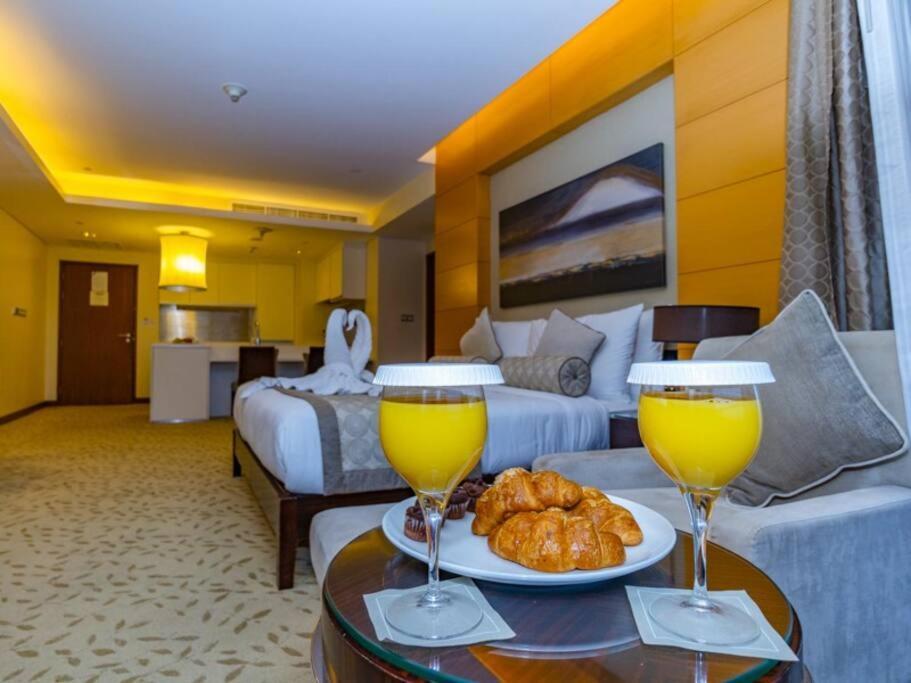 Creston Mall Residences Apartamento *
