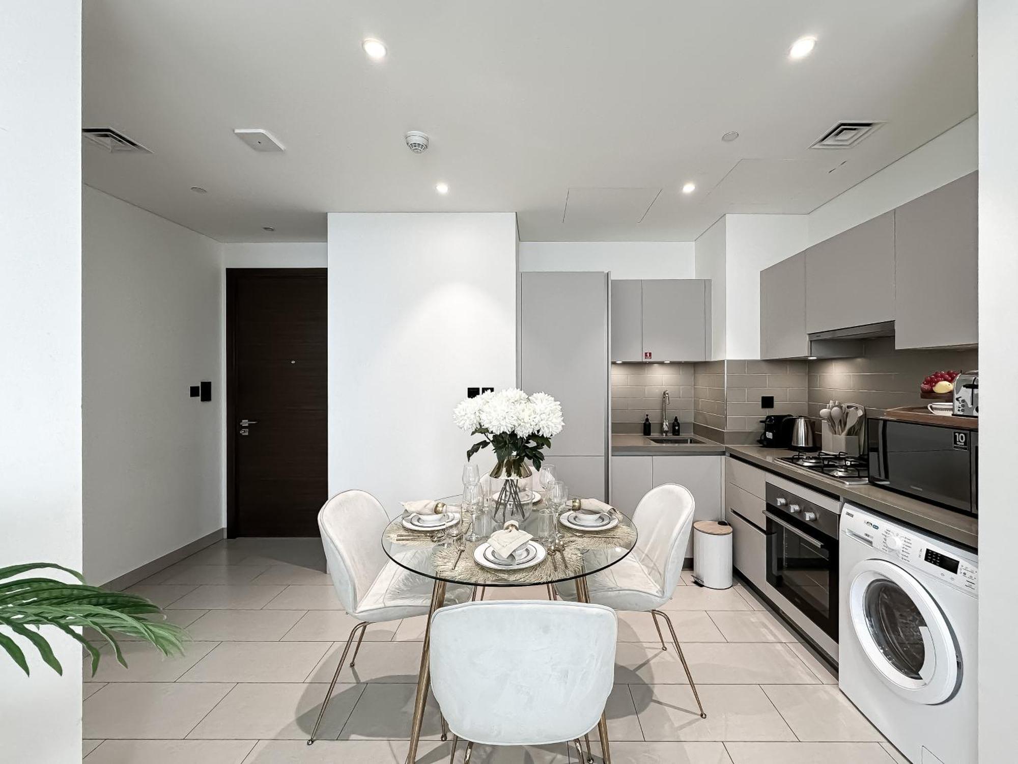 Trophy - Elegant Cozy 1bdr In Sobha Hartland Apartment *
