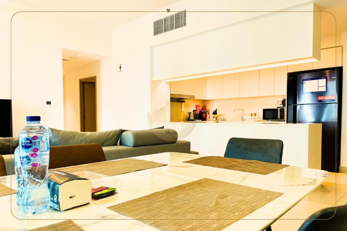 Apartment Furnished Damac Avanti Business Bay