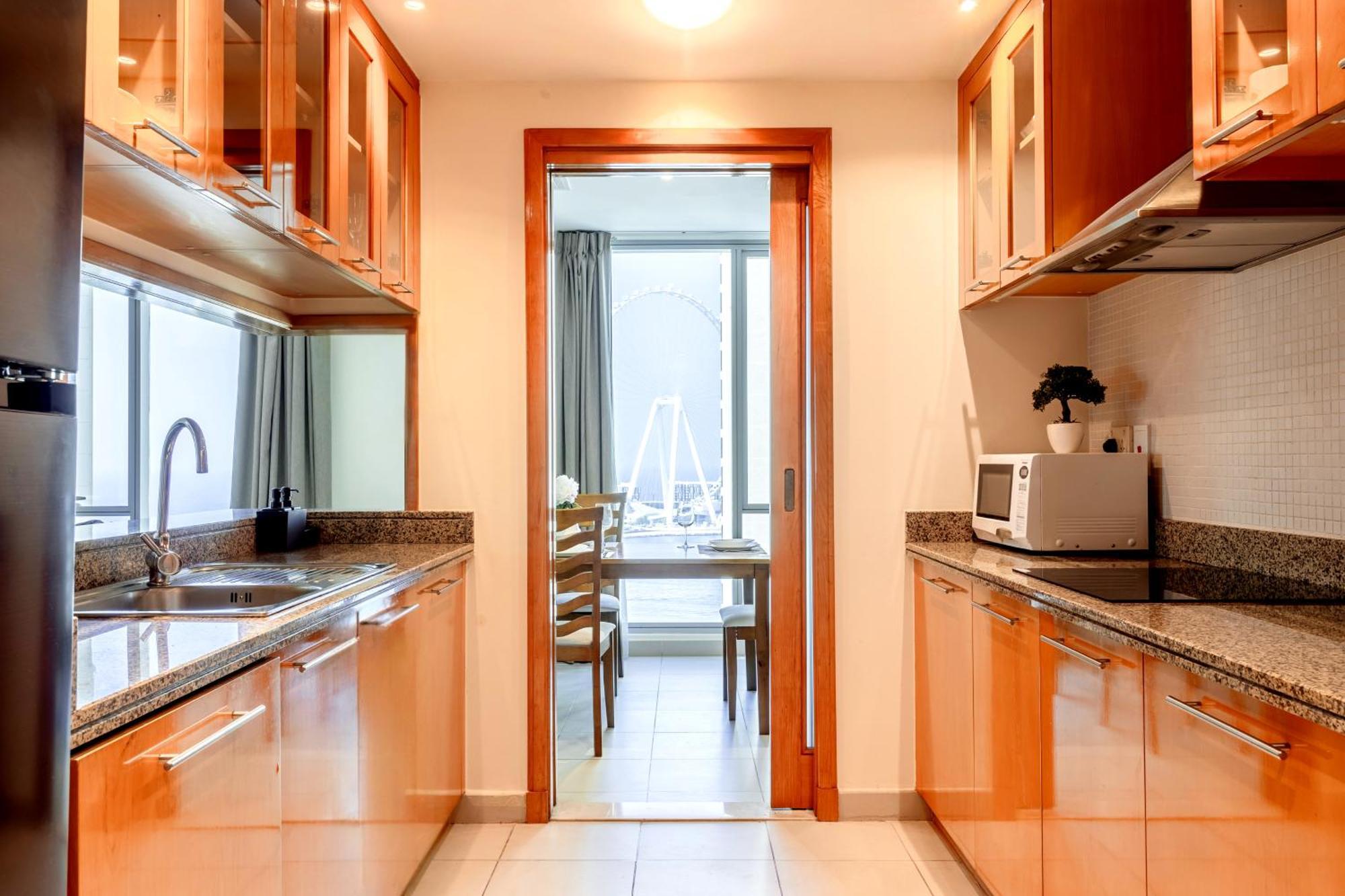 Apartment Elegant Escapes - 1b With Marina, Ain View *