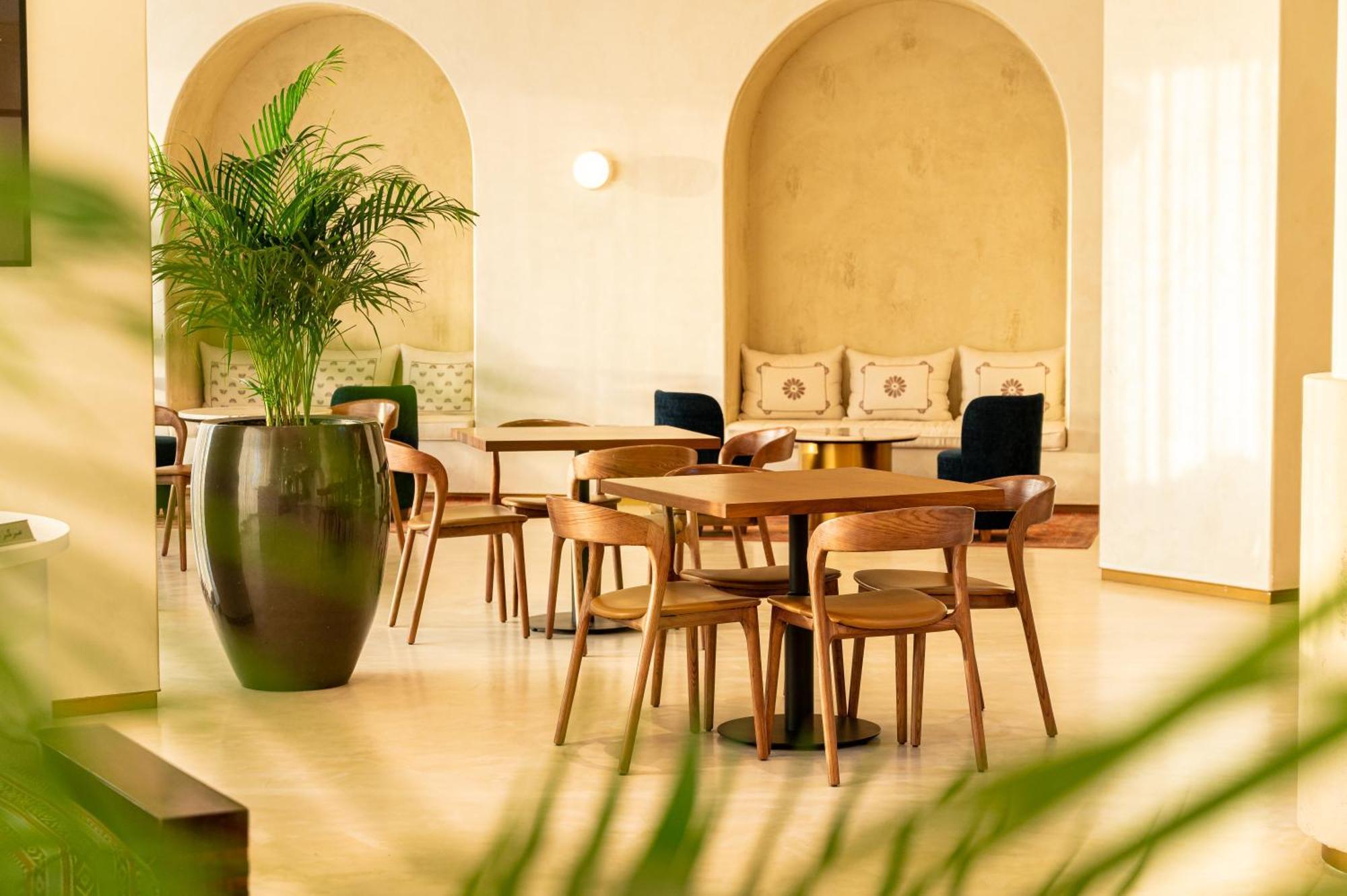 Otel Majestic Cove - Formerly Le Meridien Fairway Dubai