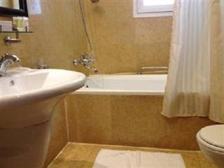 Otel Rainbow 3*