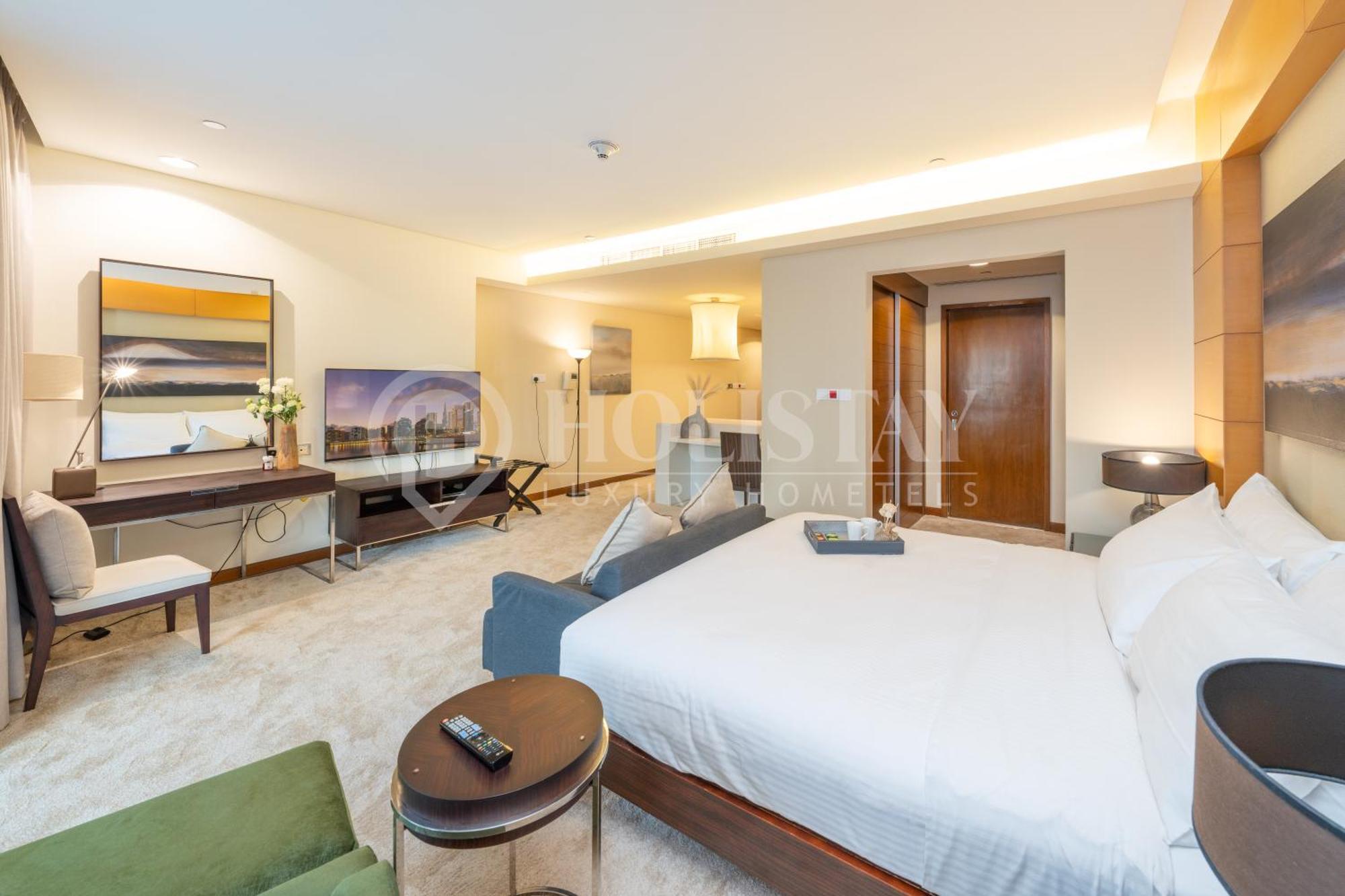 Holistay Luxury Homes - Burj Khalifa View - Direct Access Mall
