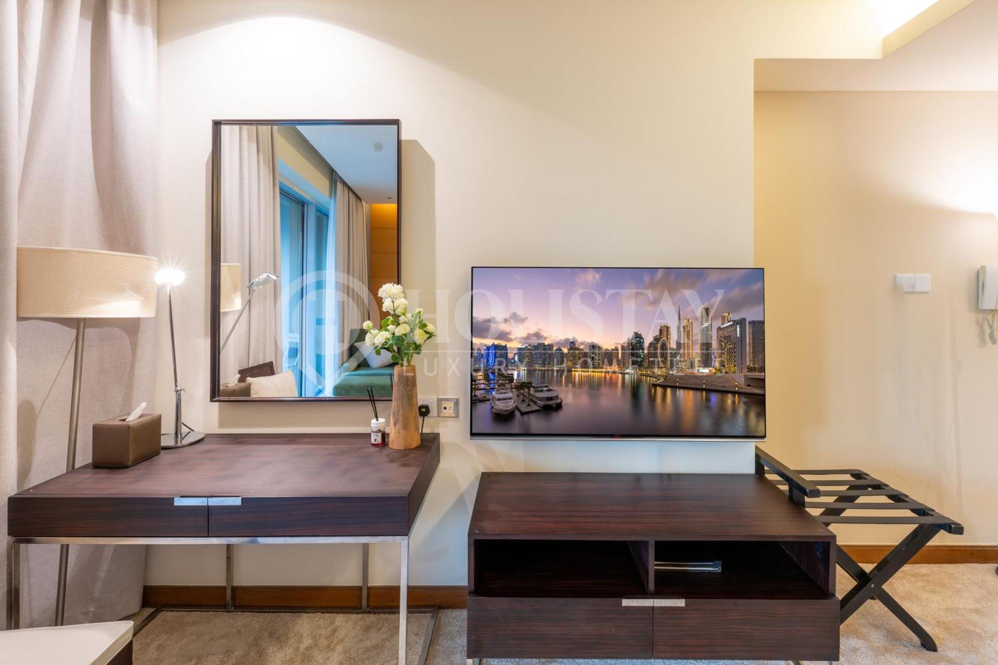Holistay Luxury Homes - Burj Khalifa View - Direct Access Mall Daire *