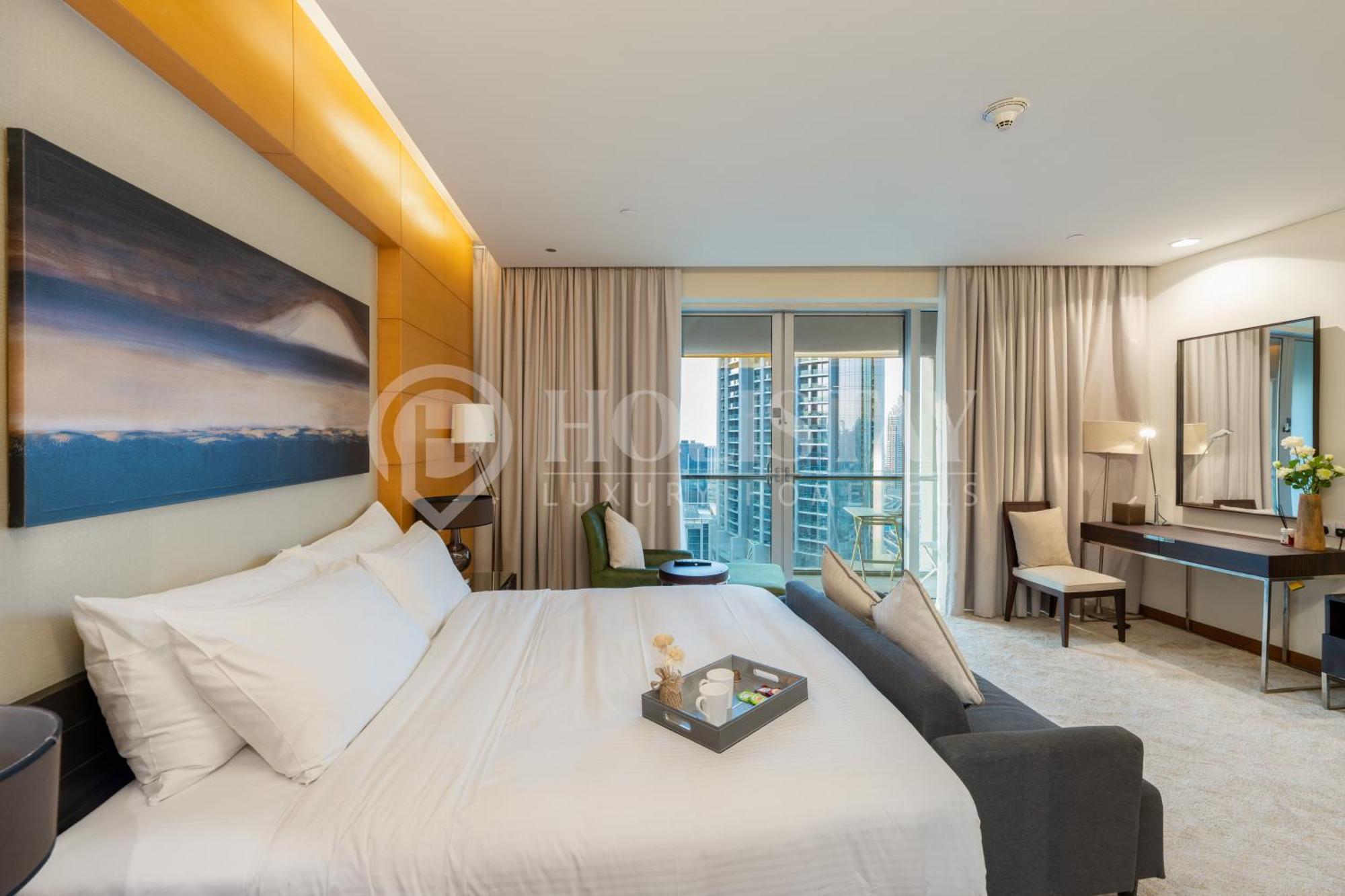 Holistay Luxury Homes - Burj Khalifa View - Direct Access Mall Daire *