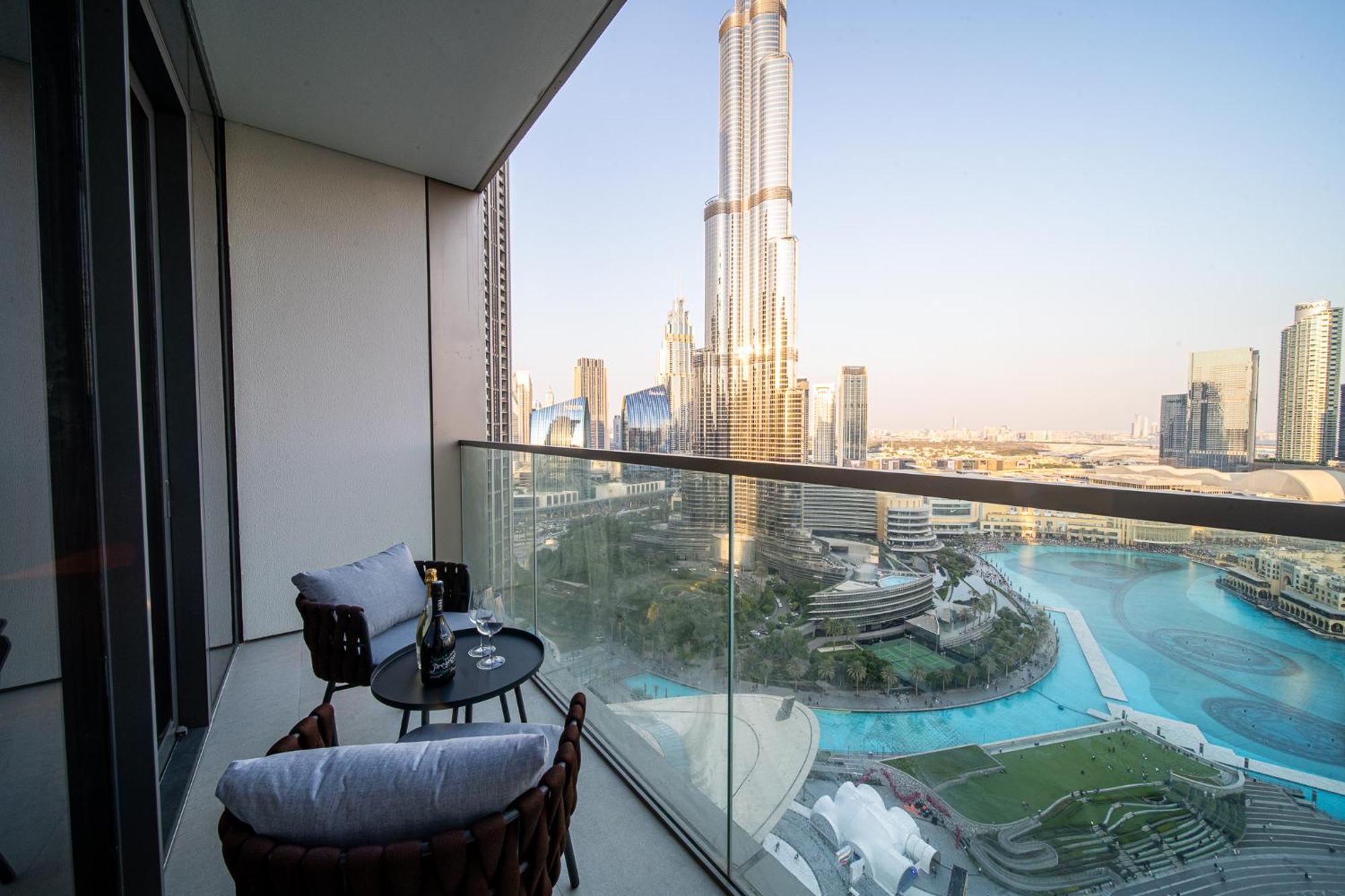 One Lux Grande Signature Residences Apartment
