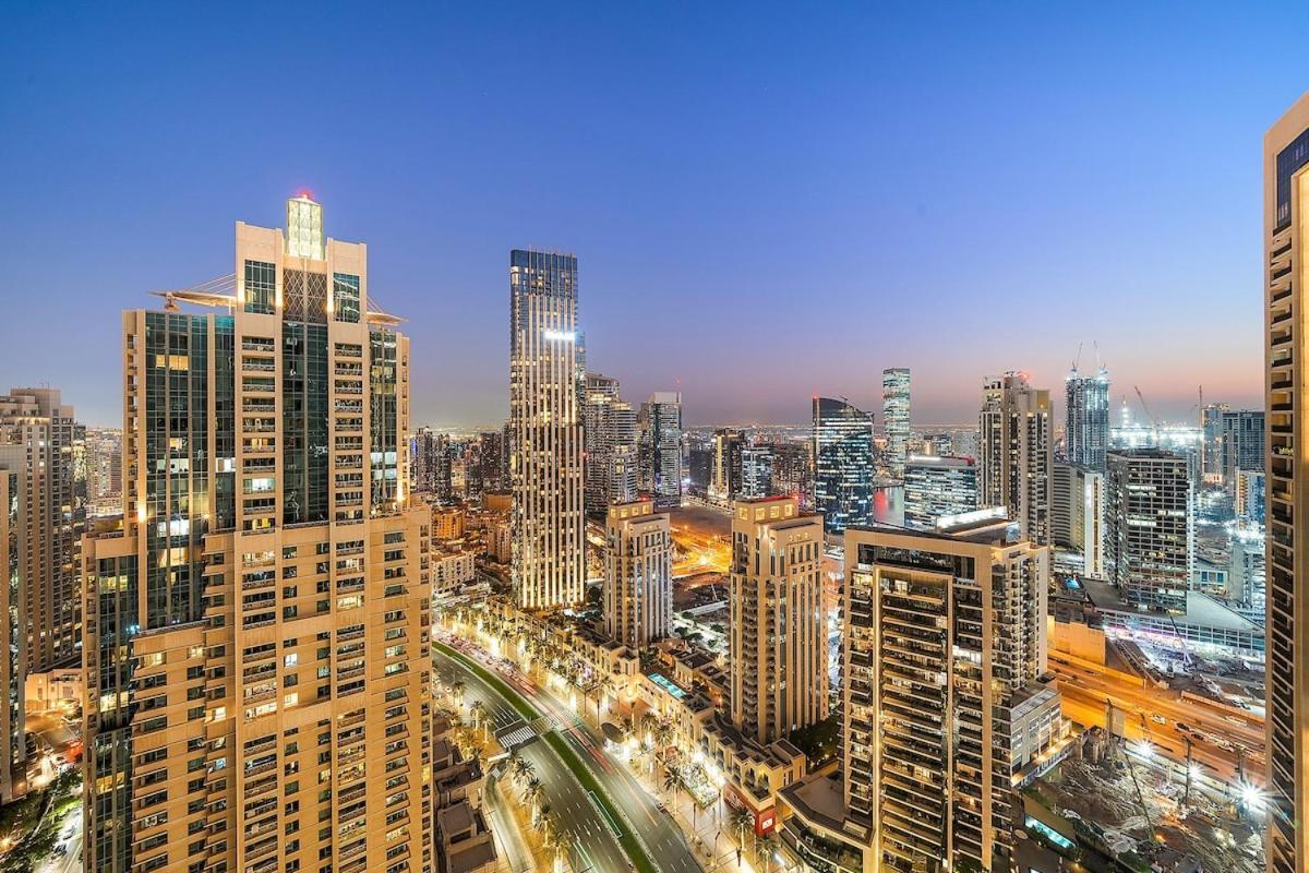 First Class 2br Mesmerizing Views *