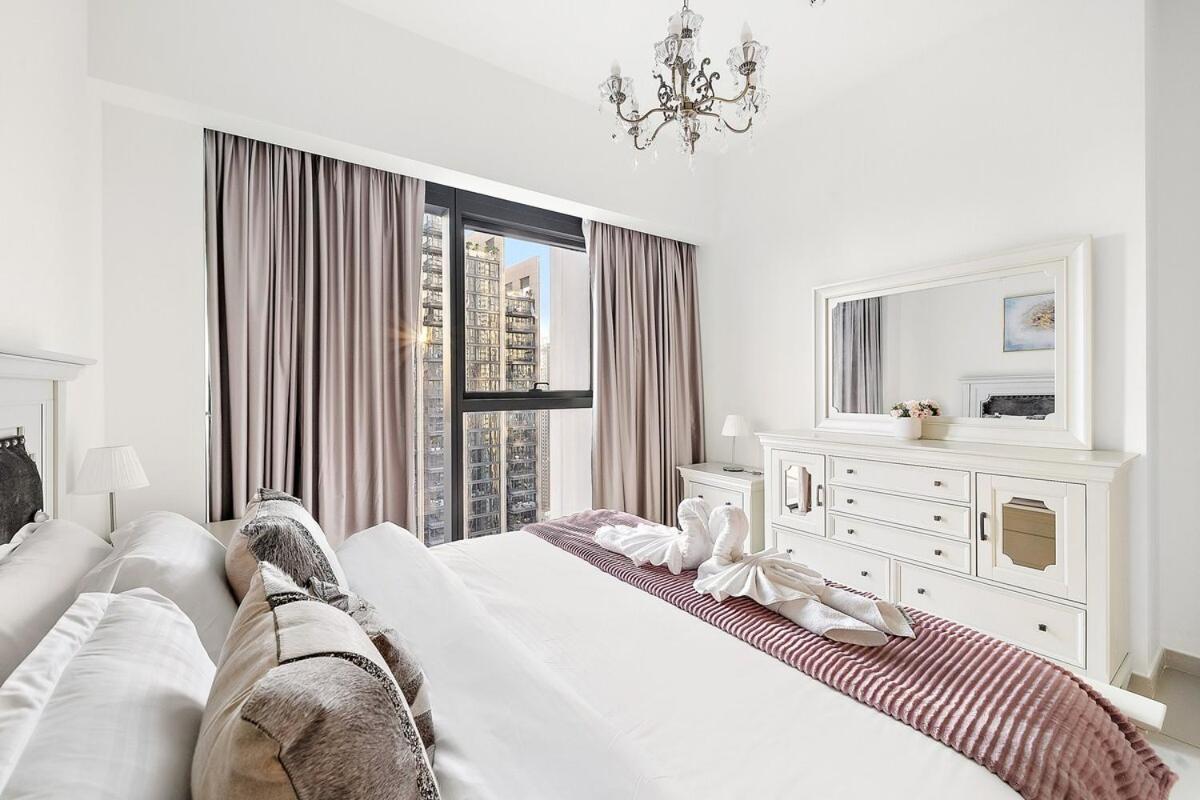 First Class 2br Mesmerizing Views Dubai