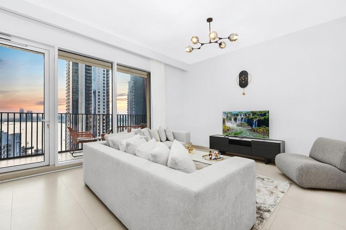 First Class 3br Luxury Creek Harbour Views