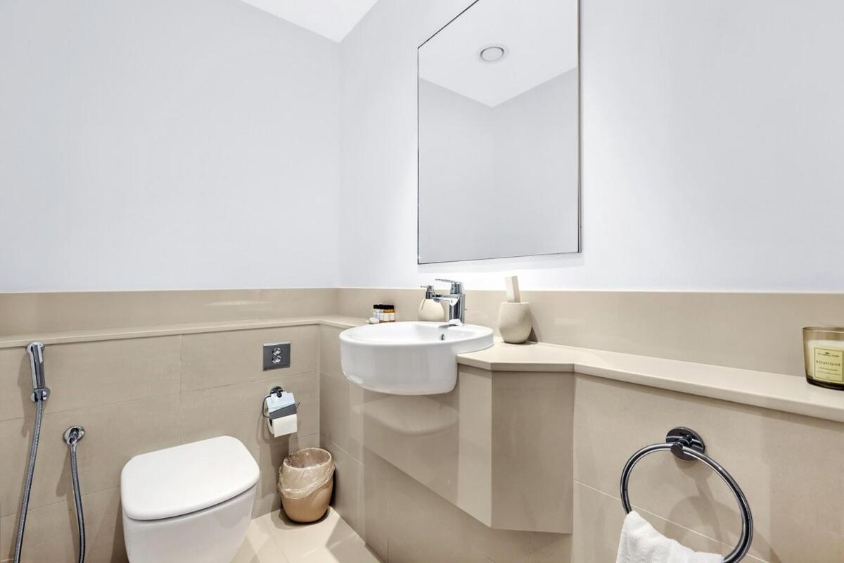 First Class 3br Luxury Creek Harbour Views Apartment *