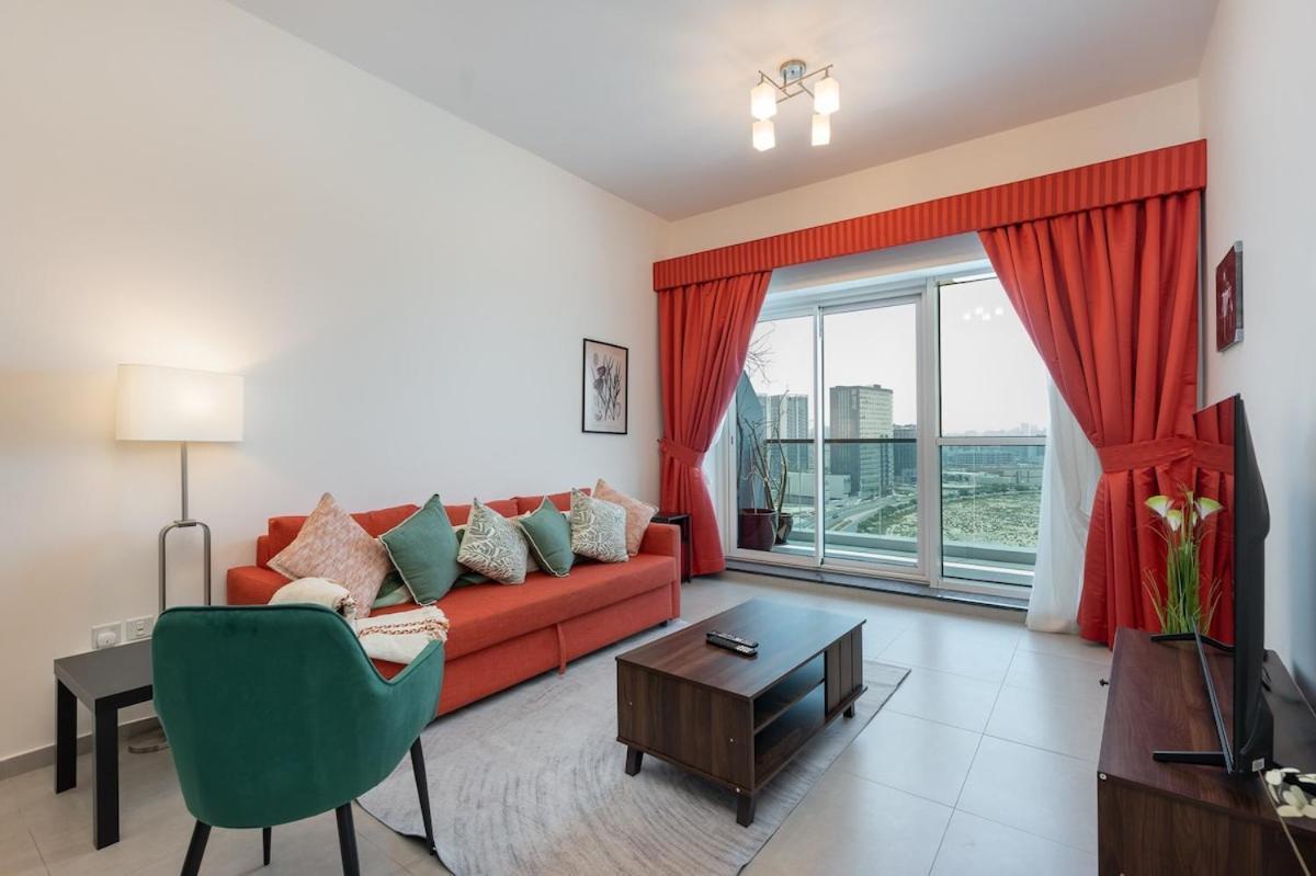 Bright And Warm 2-bedroom In Al Barsha Dubai