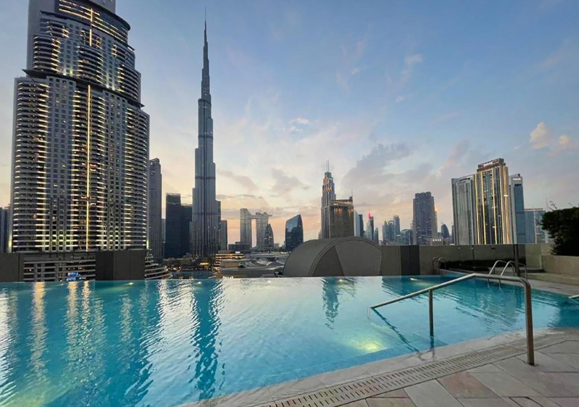 Apartment Modern Stylish 2 Bedroom With Burj Khalifa View Dubai