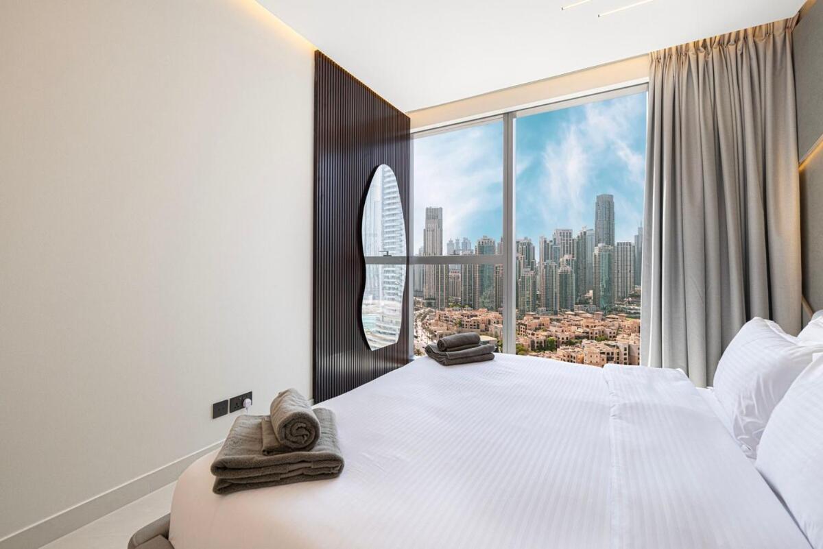 Modern Stylish 2 Bedroom With Burj Khalifa View