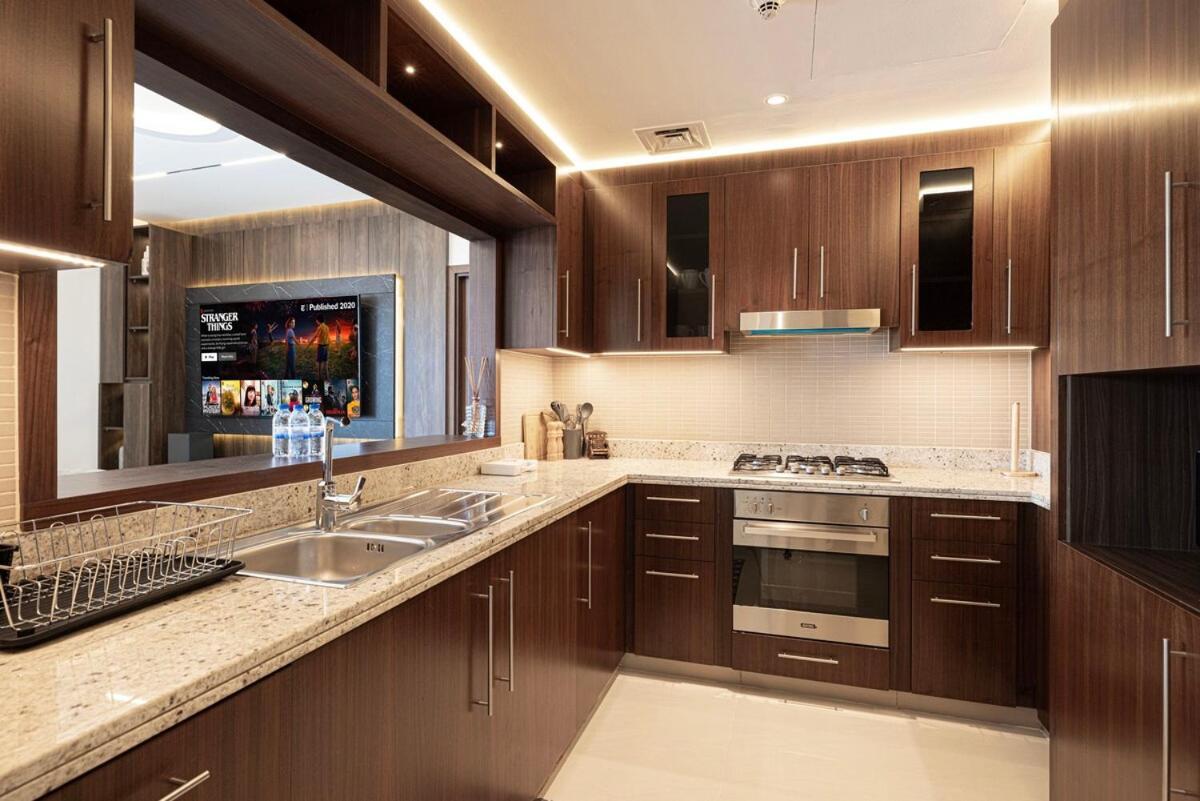 Modern Stylish 2 Bedroom With Burj Khalifa View * Dubai