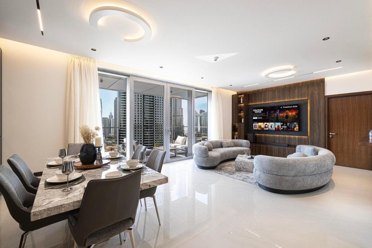 Apartment Modern Stylish 2 Bedroom With Burj Khalifa View Dubai