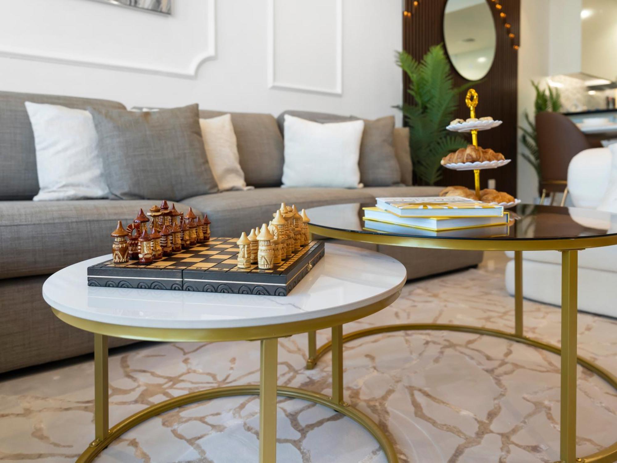 Apartment Stunning 2br With Burj View & Infinity Pool