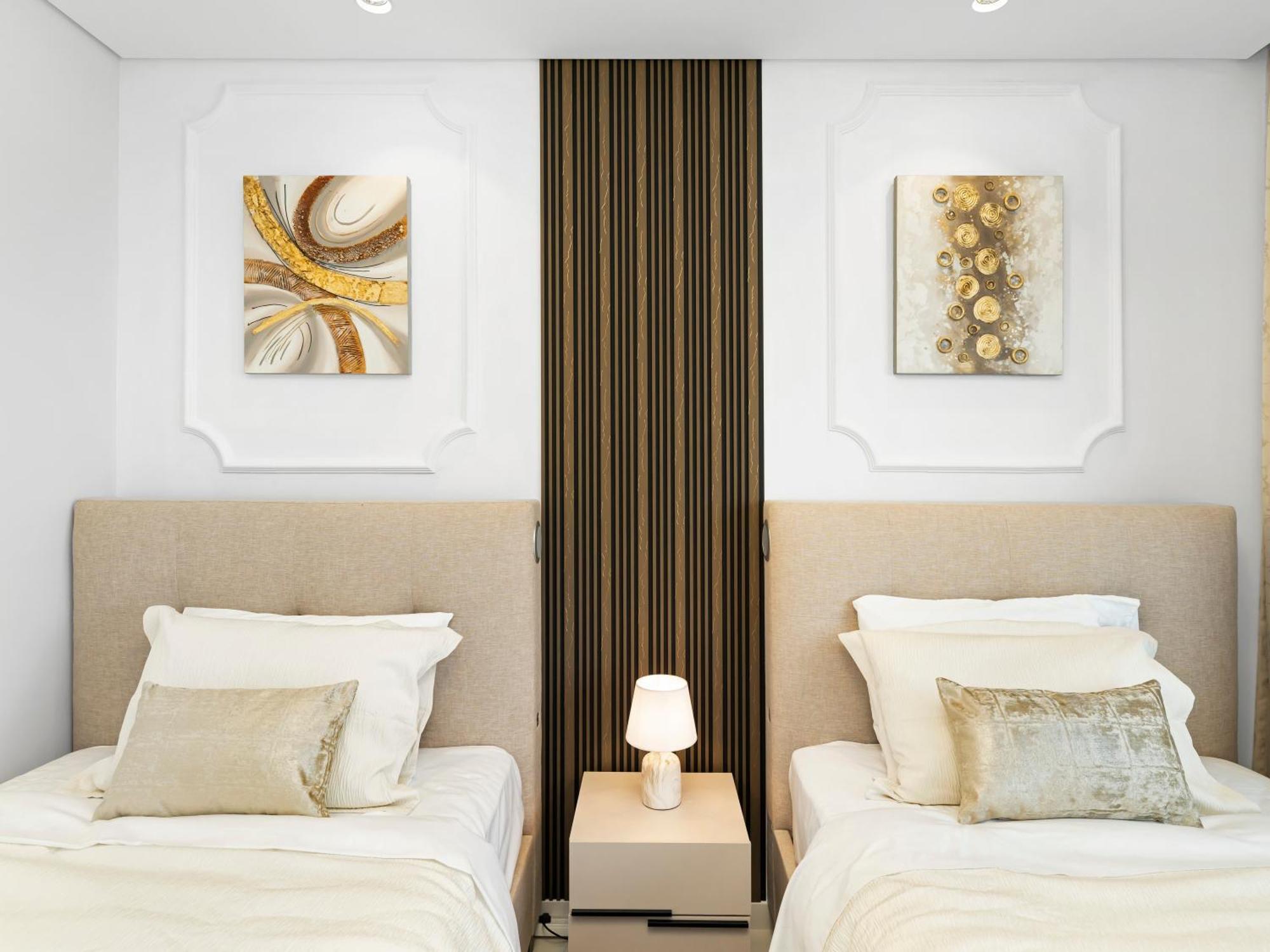 Apartment Stunning 2br With Burj View & Infinity Pool *