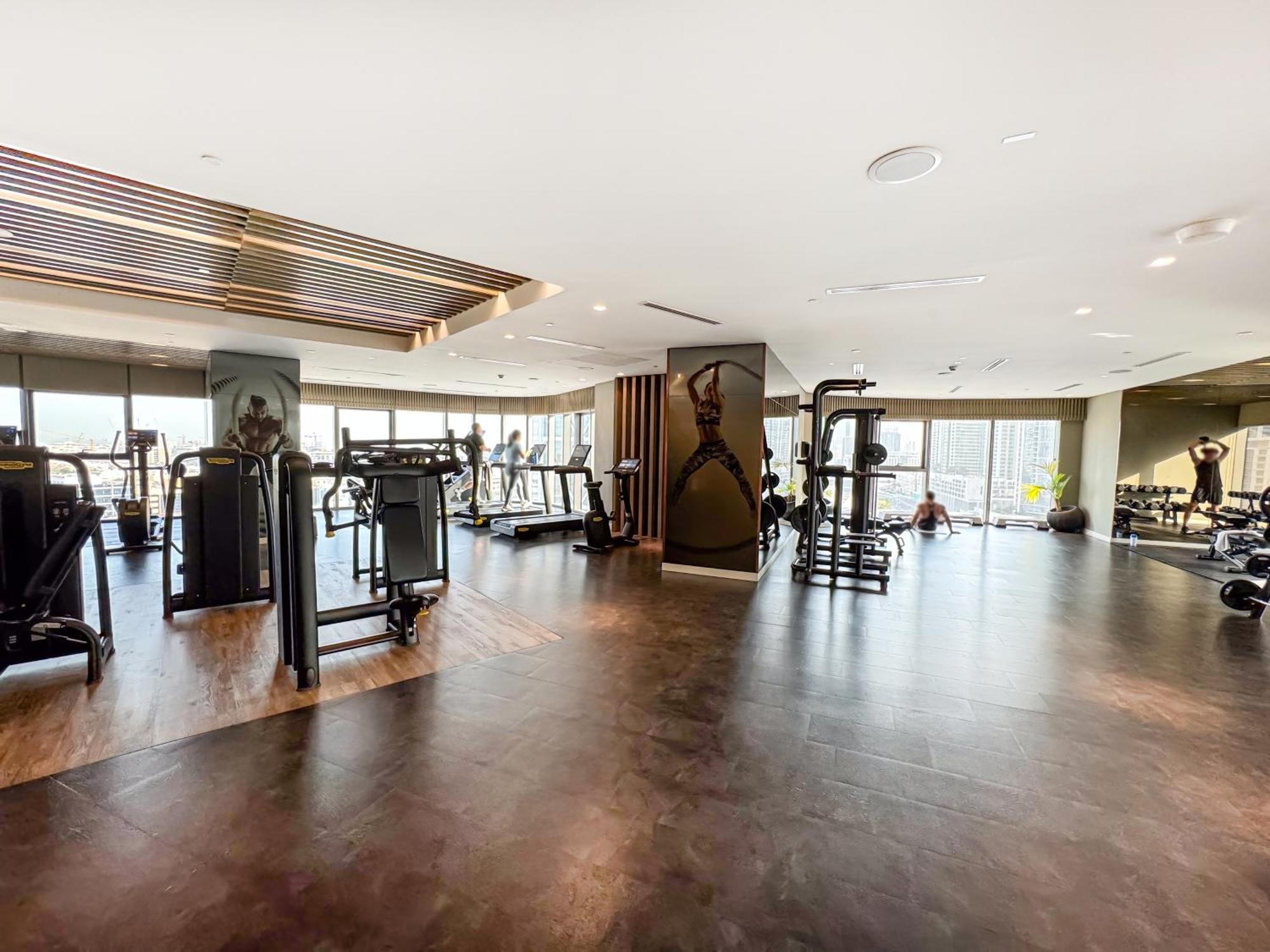 Stunning 2br With Burj View & Infinity Pool * Dubai