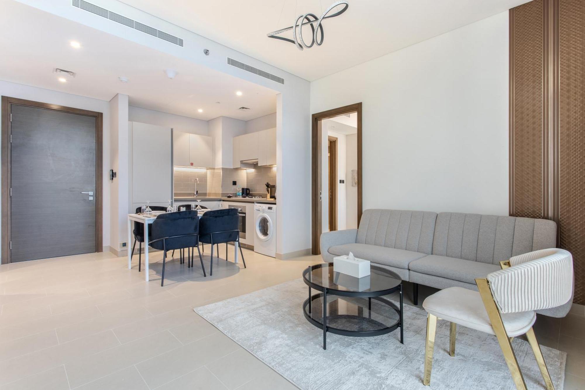 By Latinem Luxury 2br Cv A2802 Near Burj Khalifa * Dubai