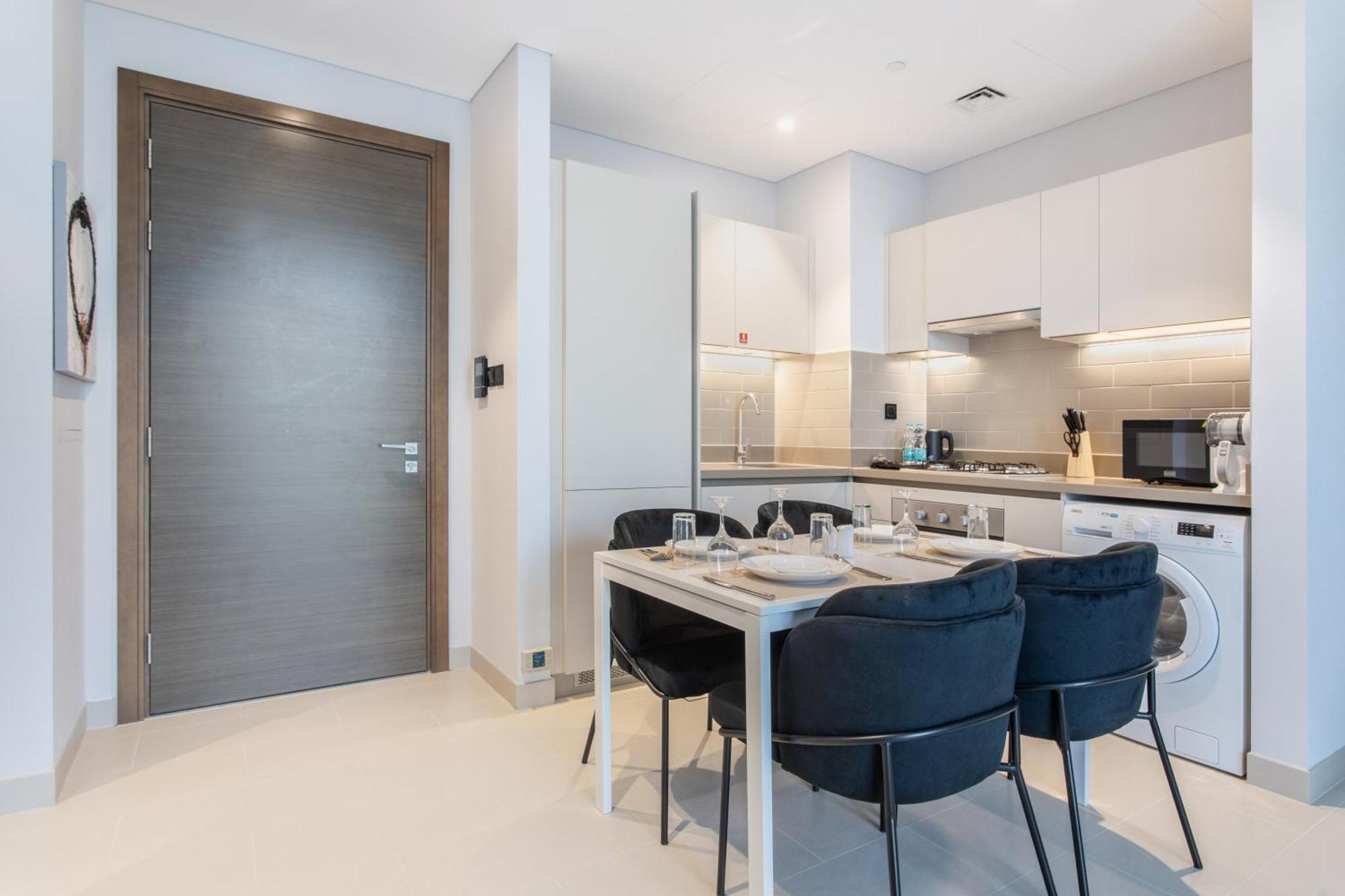 By Latinem Luxury 2br Cv A2802 Near Burj Khalifa