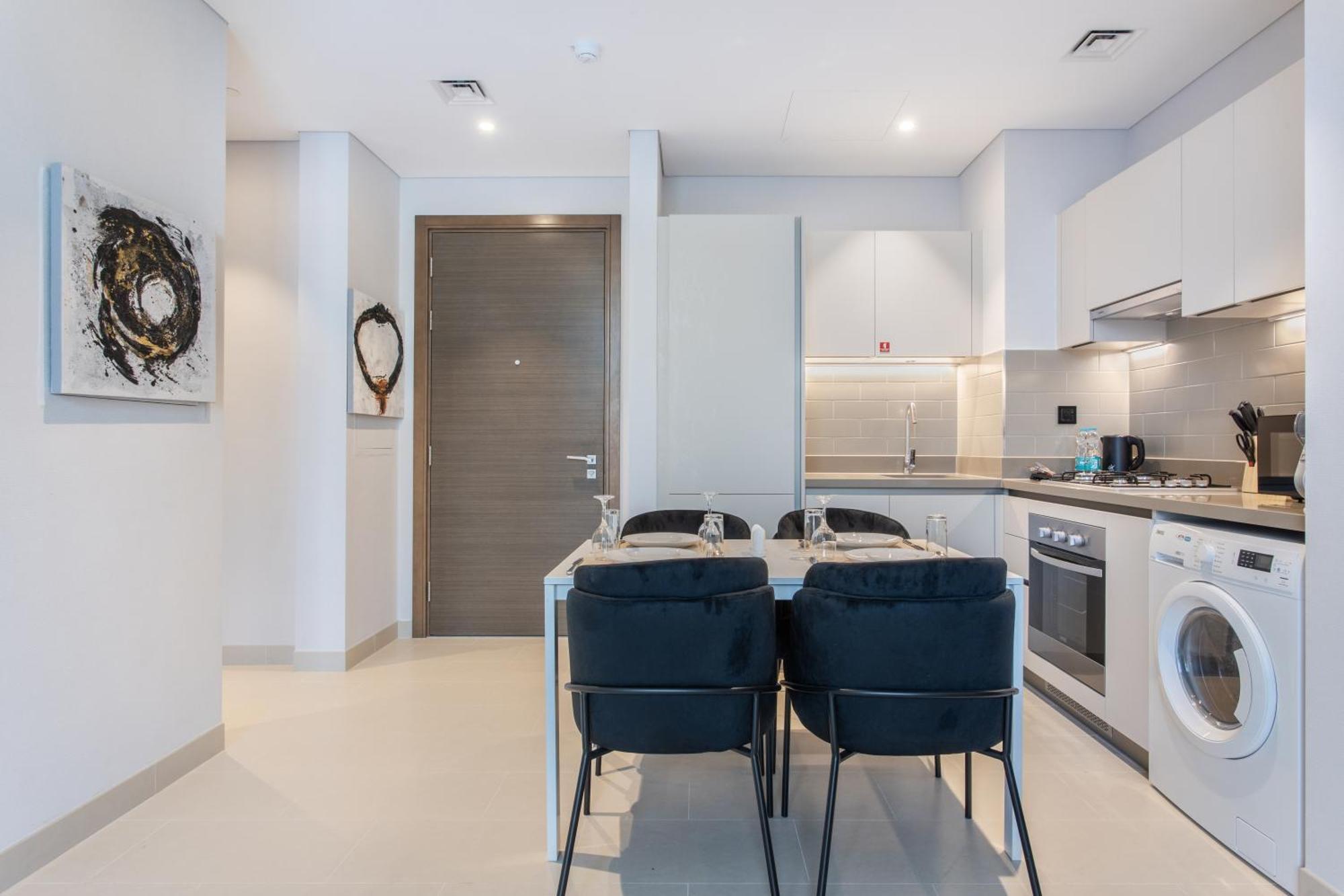 By Latinem Luxury 2br Cv A2802 Near Burj Khalifa Apartment *