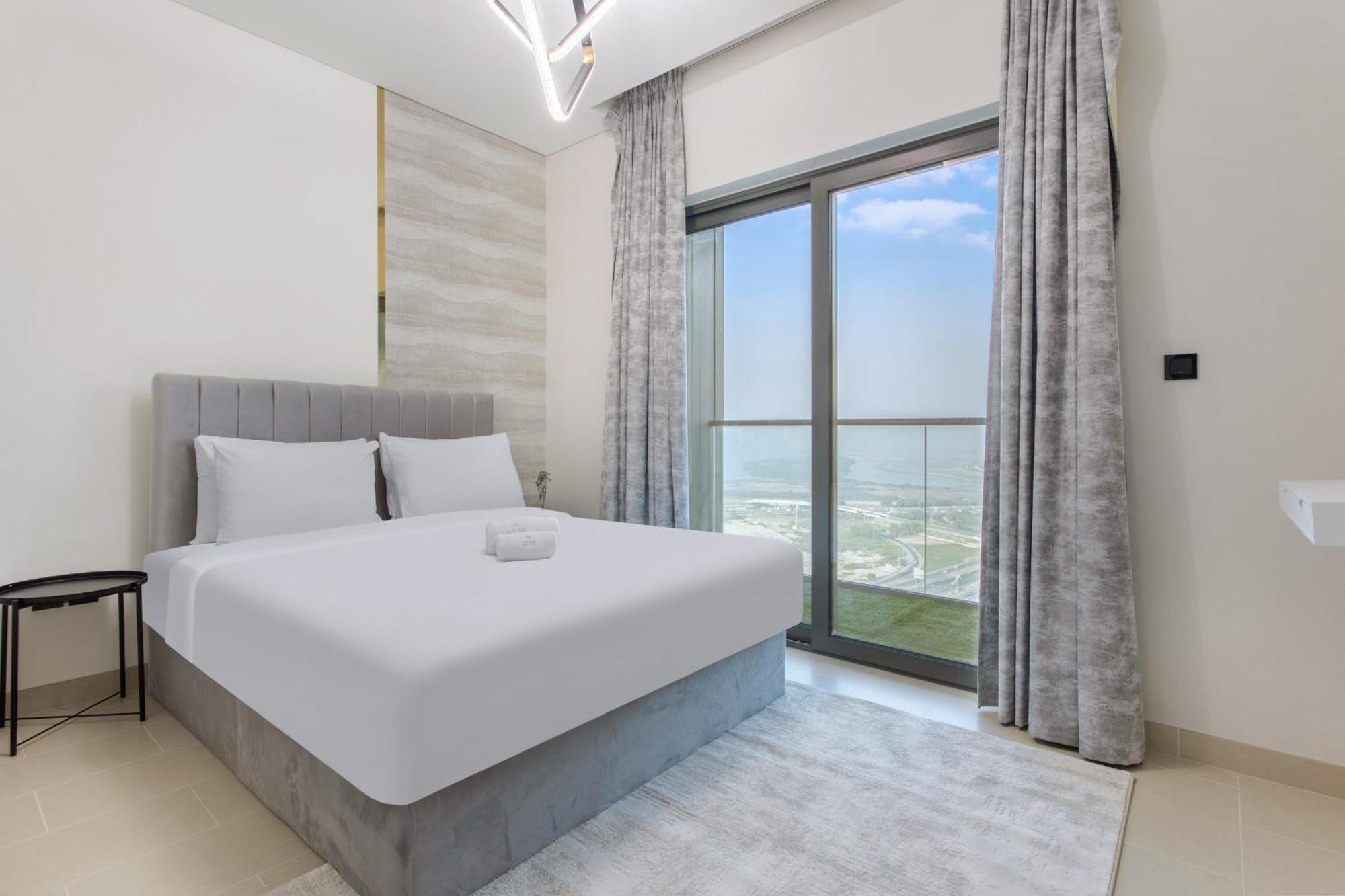 Apartment By Latinem Luxury 2br Cv A2802 Near Burj Khalifa Dubai