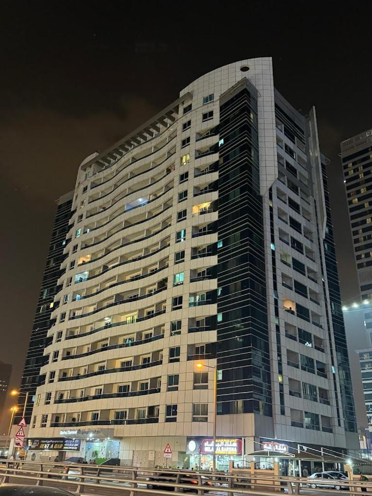 Elite At Marina Daire Dubai