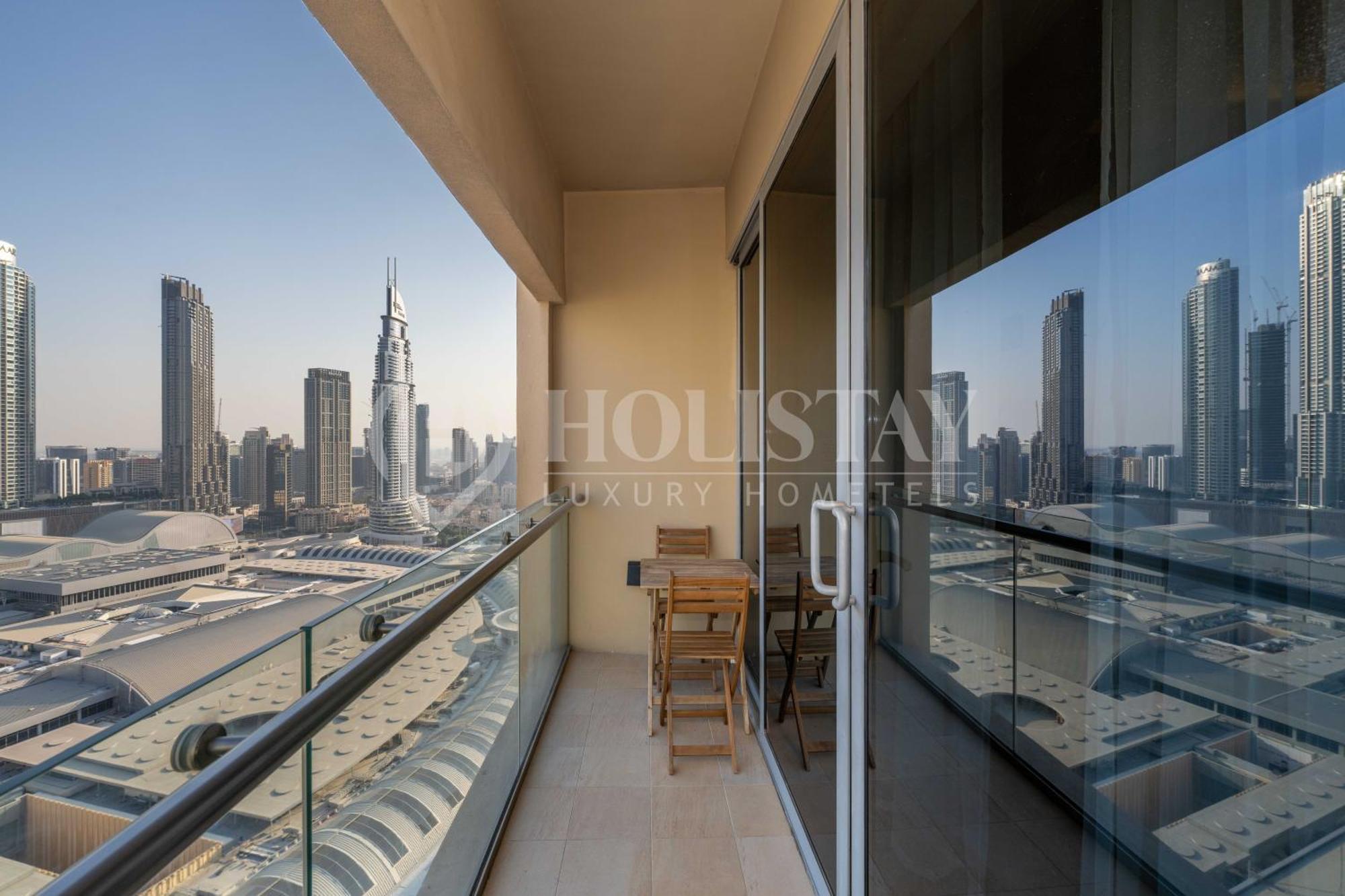 Daire Holistay Luxury Homes - Burj Khalifa View - Direct Access Mall Dubai