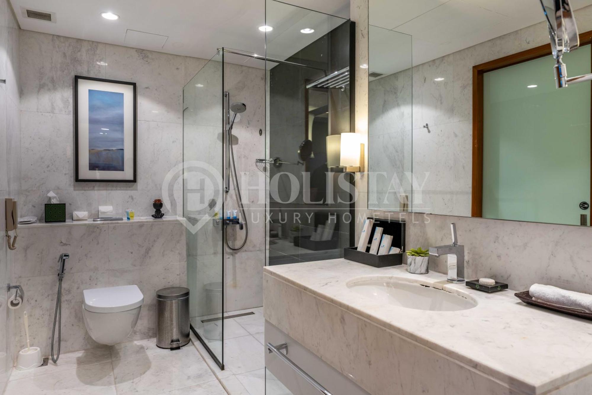 Holistay Luxury Homes - Burj Khalifa View - Direct Access Mall * Dubai