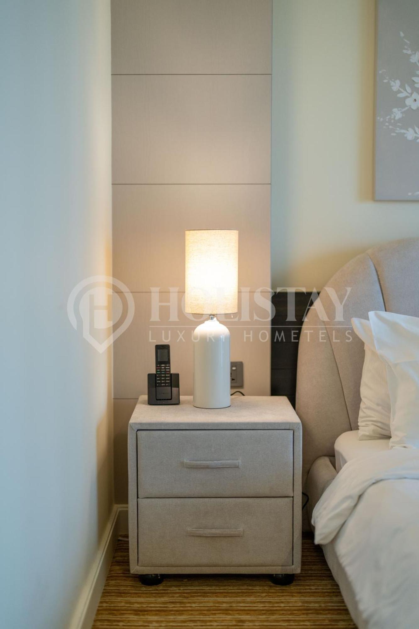 Daire Holistay Luxury Homes - Burj Khalifa View - Direct Access Mall *