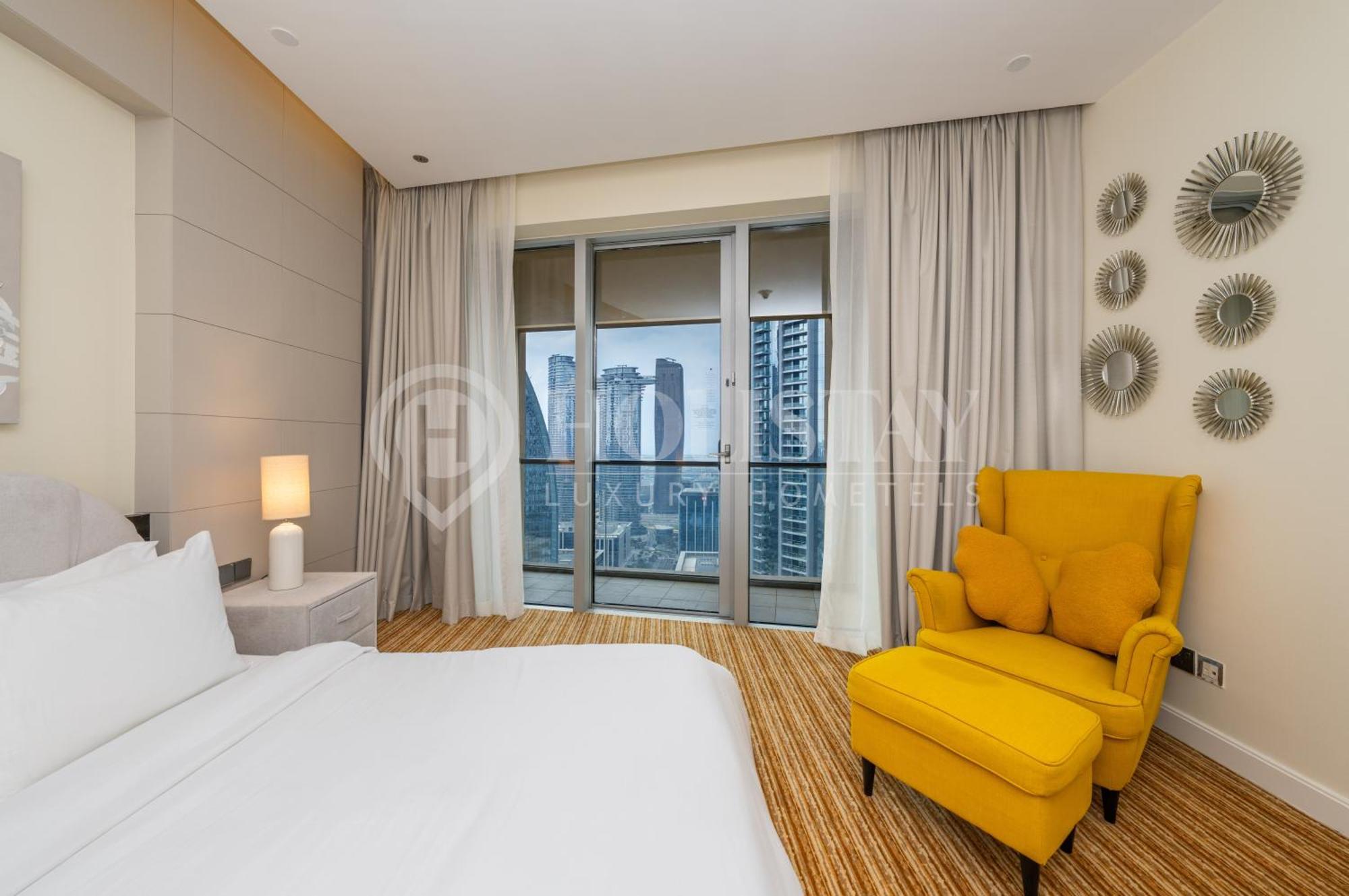 Holistay Luxury Homes - Burj Khalifa View - Direct Access Mall * Dubai