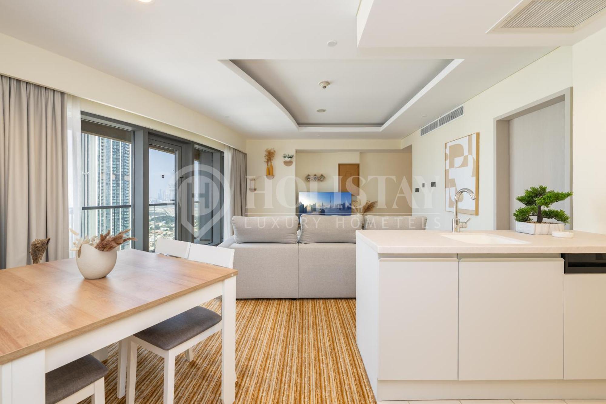 Holistay Luxury Homes - Burj Khalifa View - Direct Access Mall * Dubai