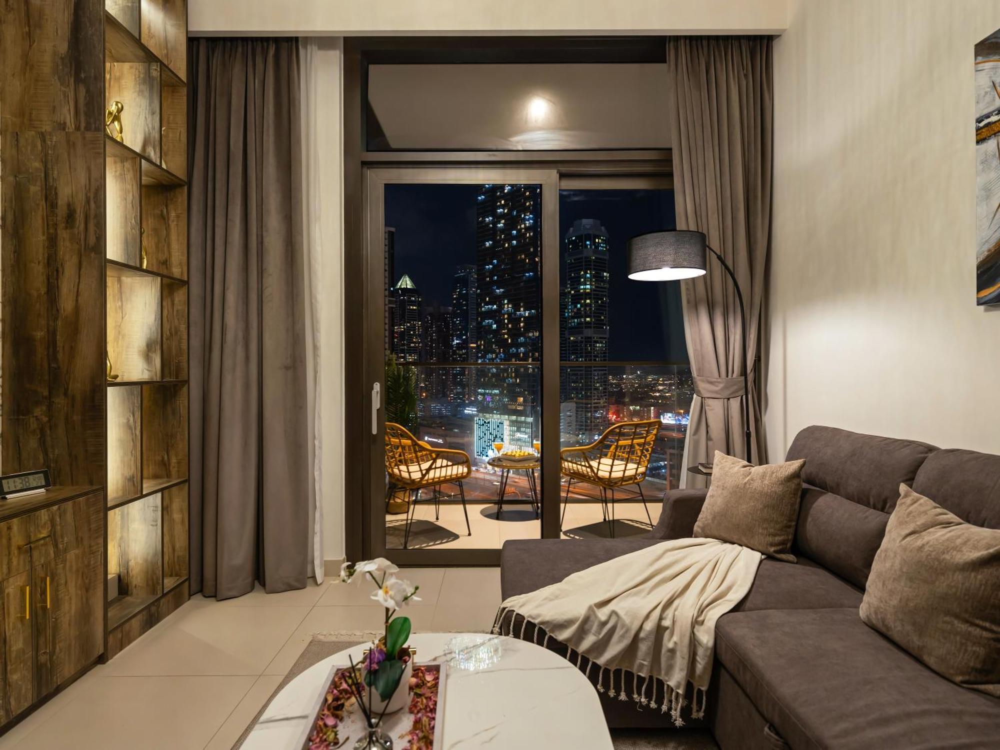 Apartment Stylish New 1br Walk To Burj Khalifa & Mall
