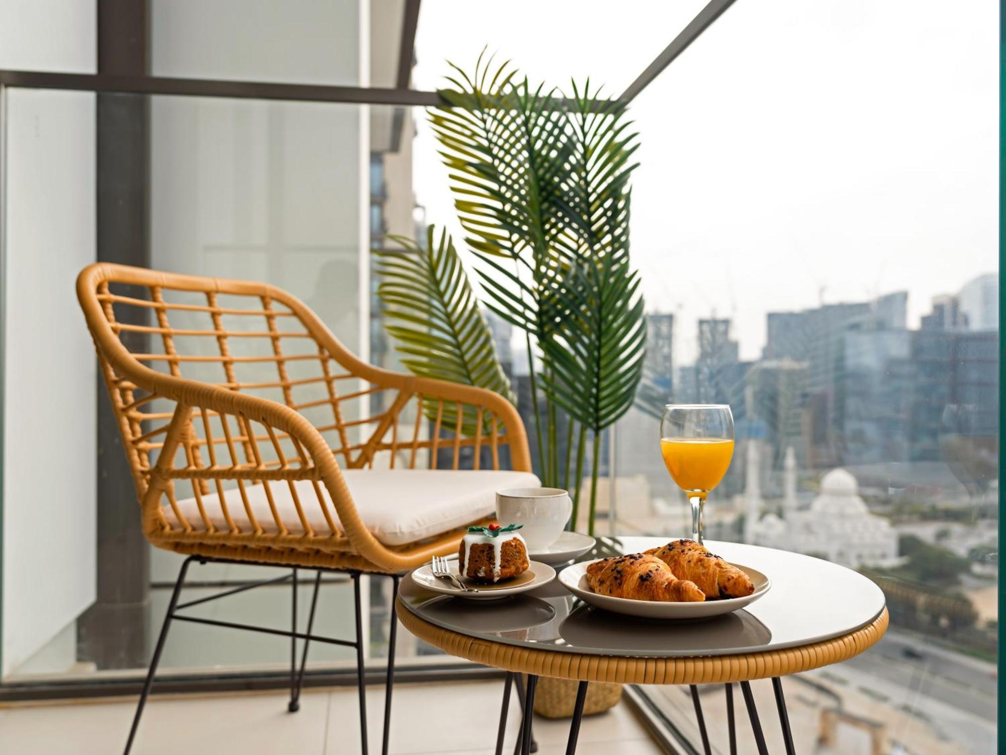 Apartment Stylish New 1br Walk To Burj Khalifa & Mall *
