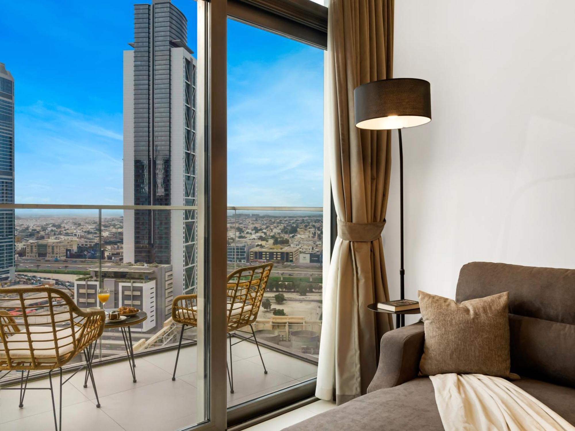 Stylish New 1br Walk To Burj Khalifa & Mall