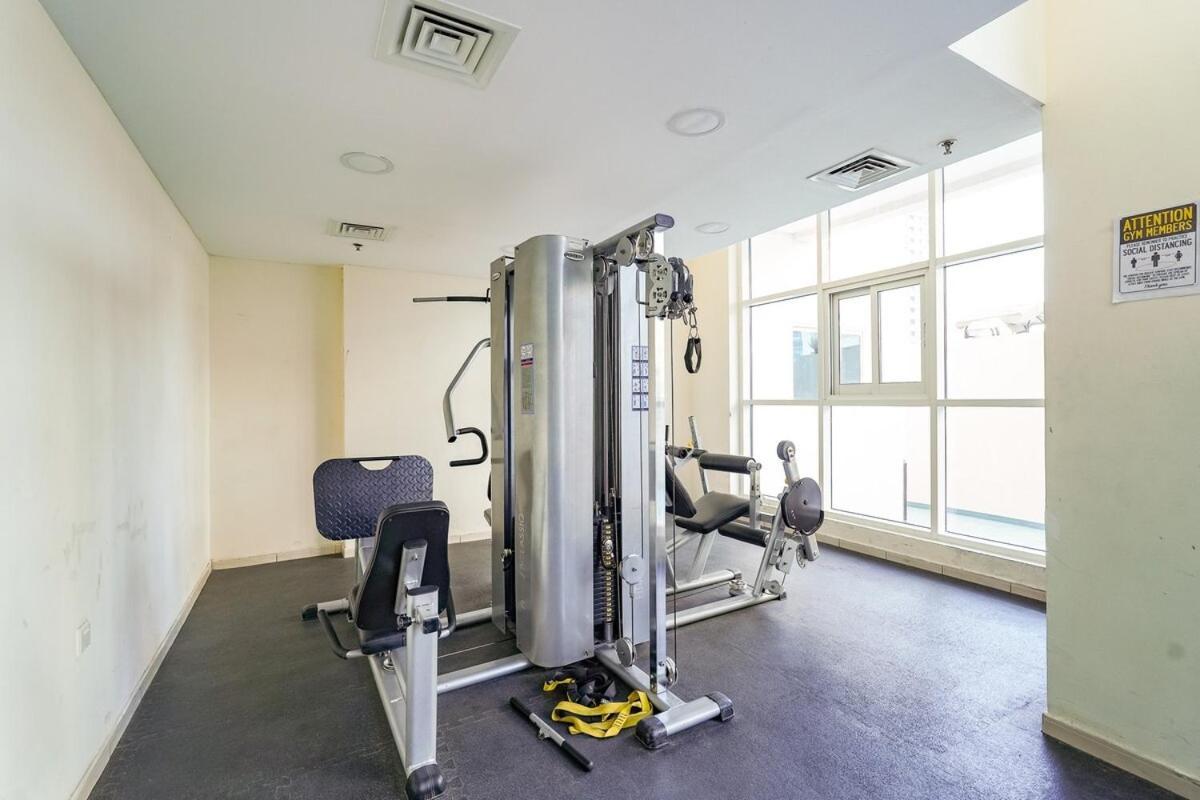 Stylish Perfect For 2 In Sports Apartment