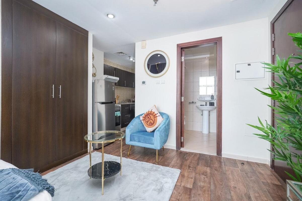 Stylish Perfect For 2 In Sports Apartment *