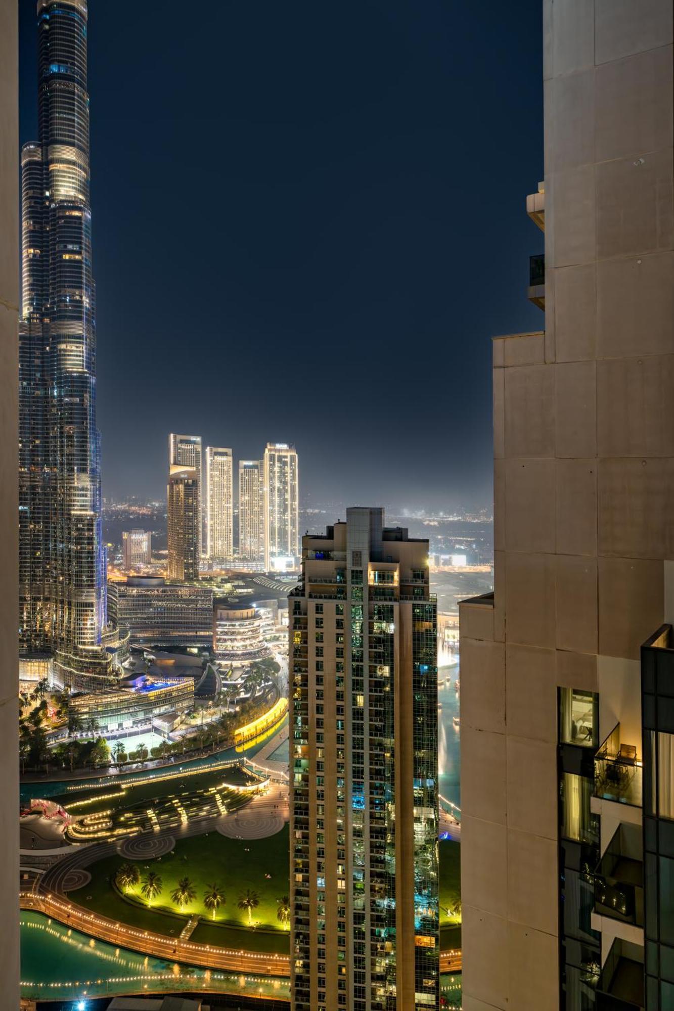 Apartamento 5 Min To Burj & Mall, Pool With Burj View Dubai
