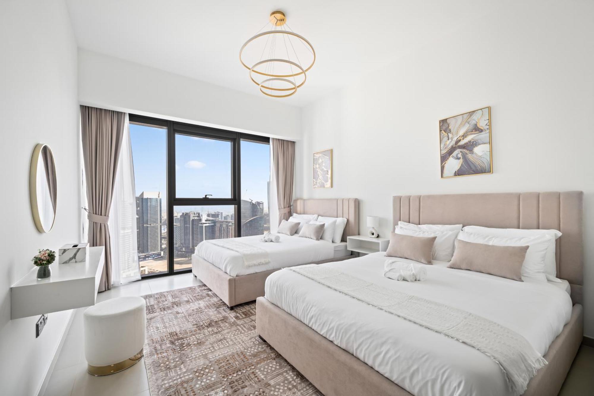 5 Min To Burj & Mall, Pool With Burj View Apartamento *