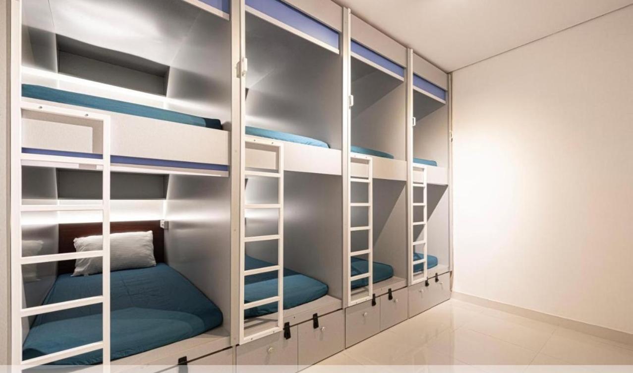 Premium Capsules In Marina Hotel cápsula *