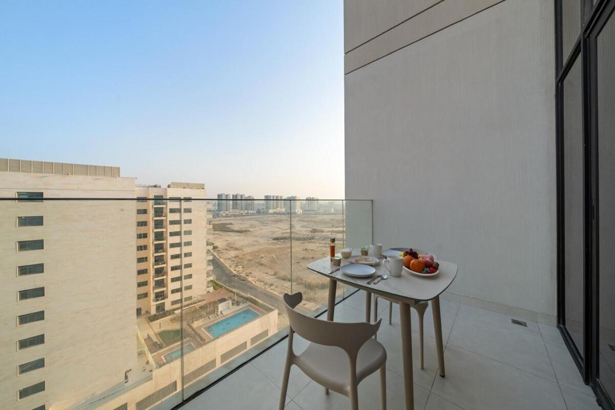 Al Furjan By In Homes - Marina 12min - Self Checkin - Metro - Parking *