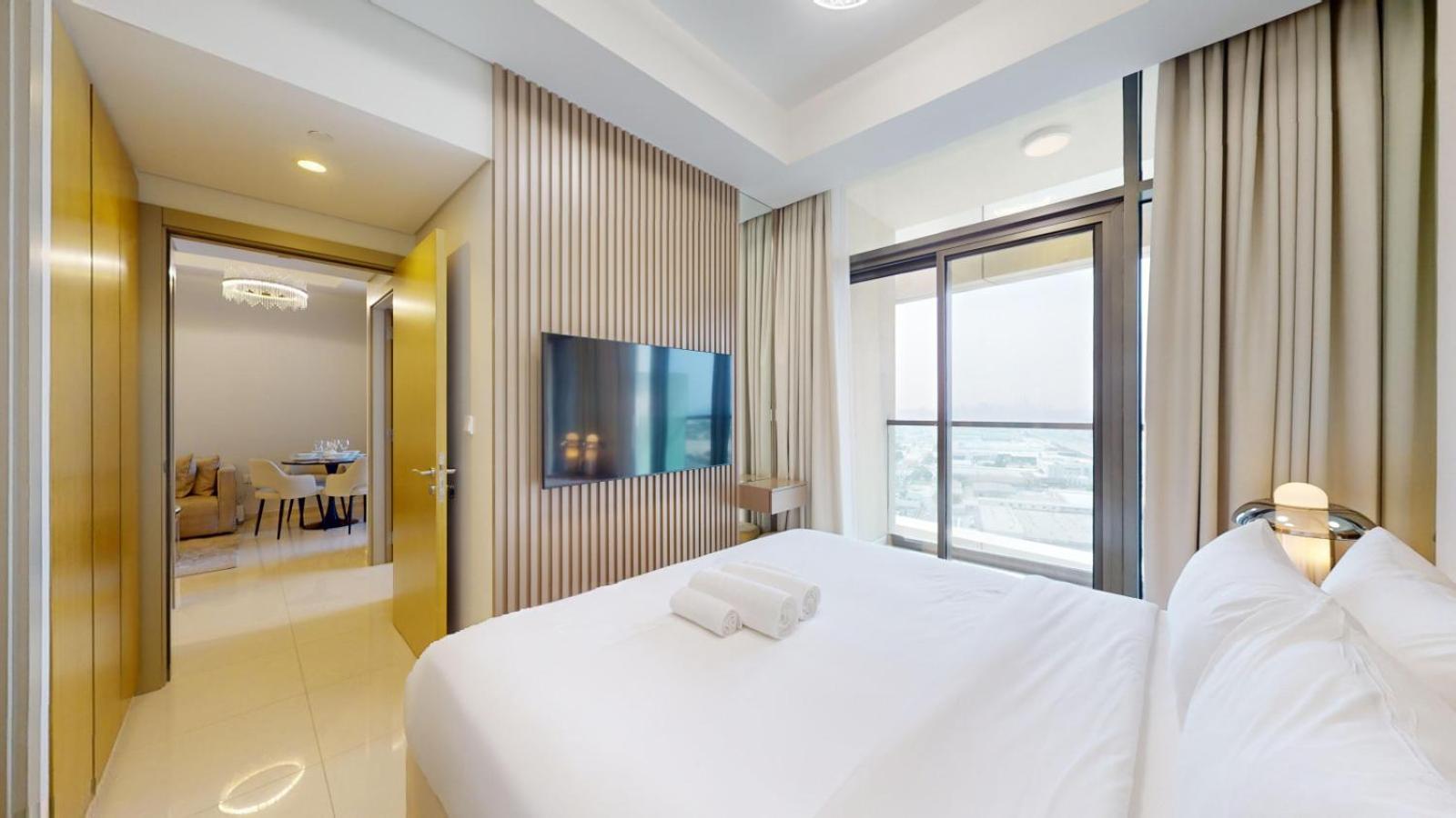 Aykon - Stunning Two Bedroom With View *