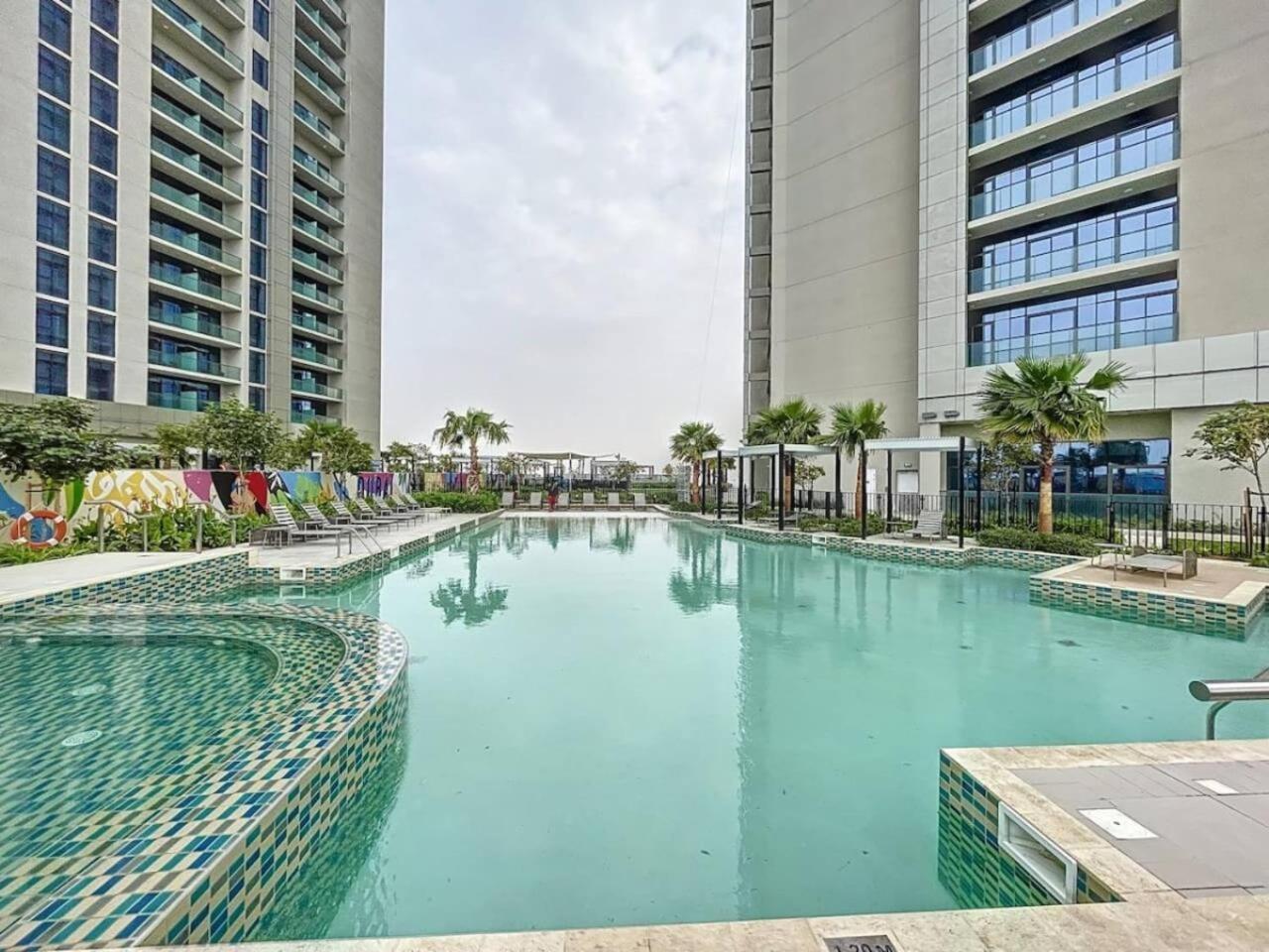 Aykon - Stunning Two Bedroom With View