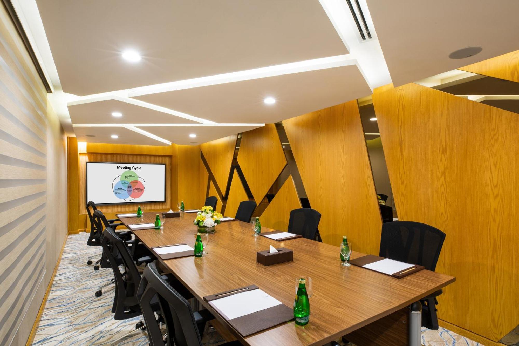 Royal Continental Business Bay