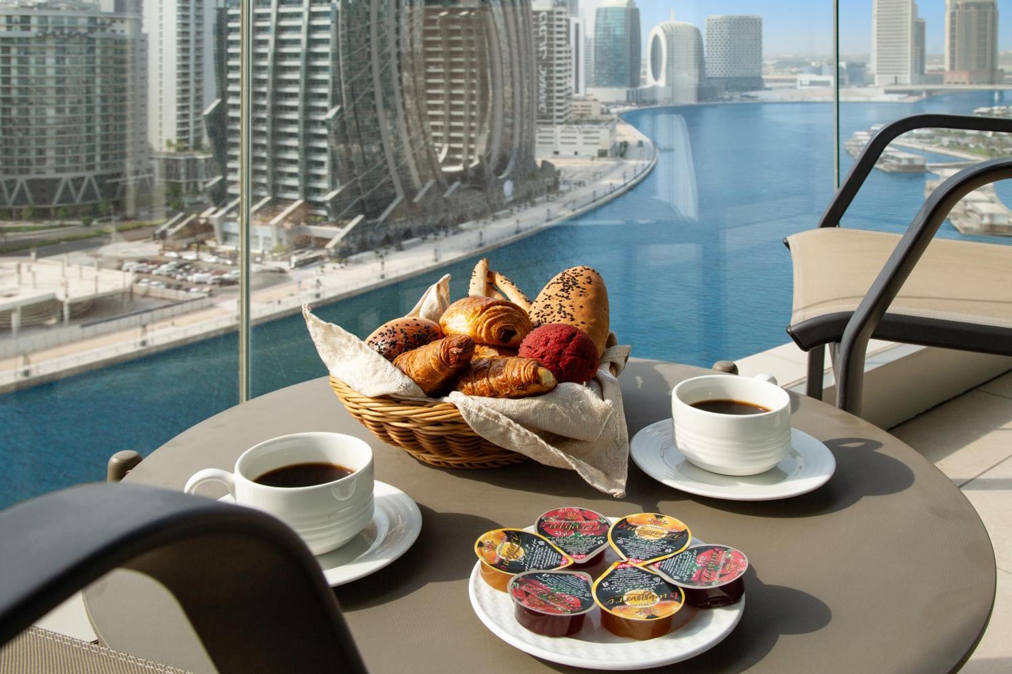 Royal Continental Business Bay Aparthotel Dubai