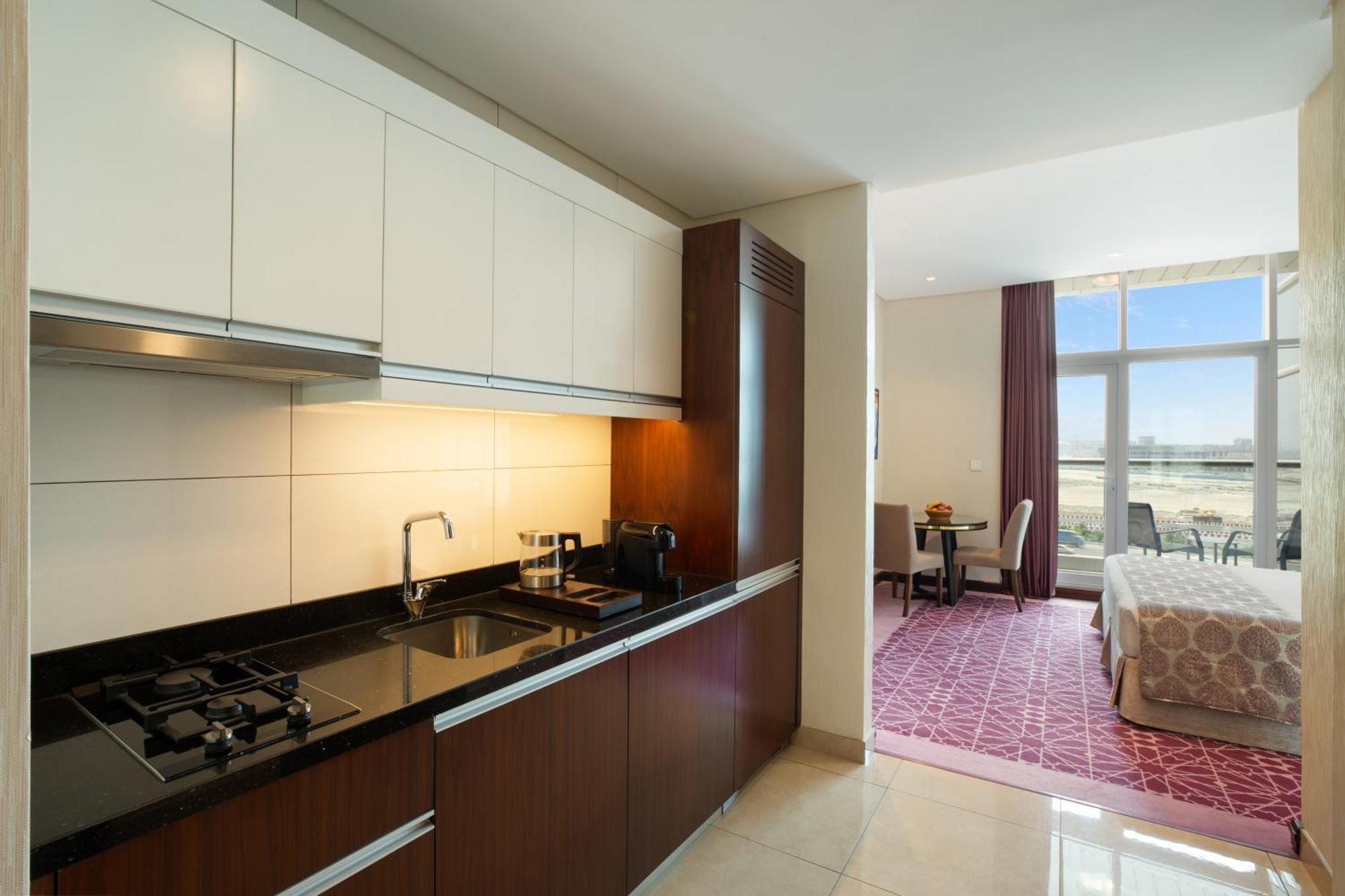 Aparthotel Royal Continental Business Bay 5*