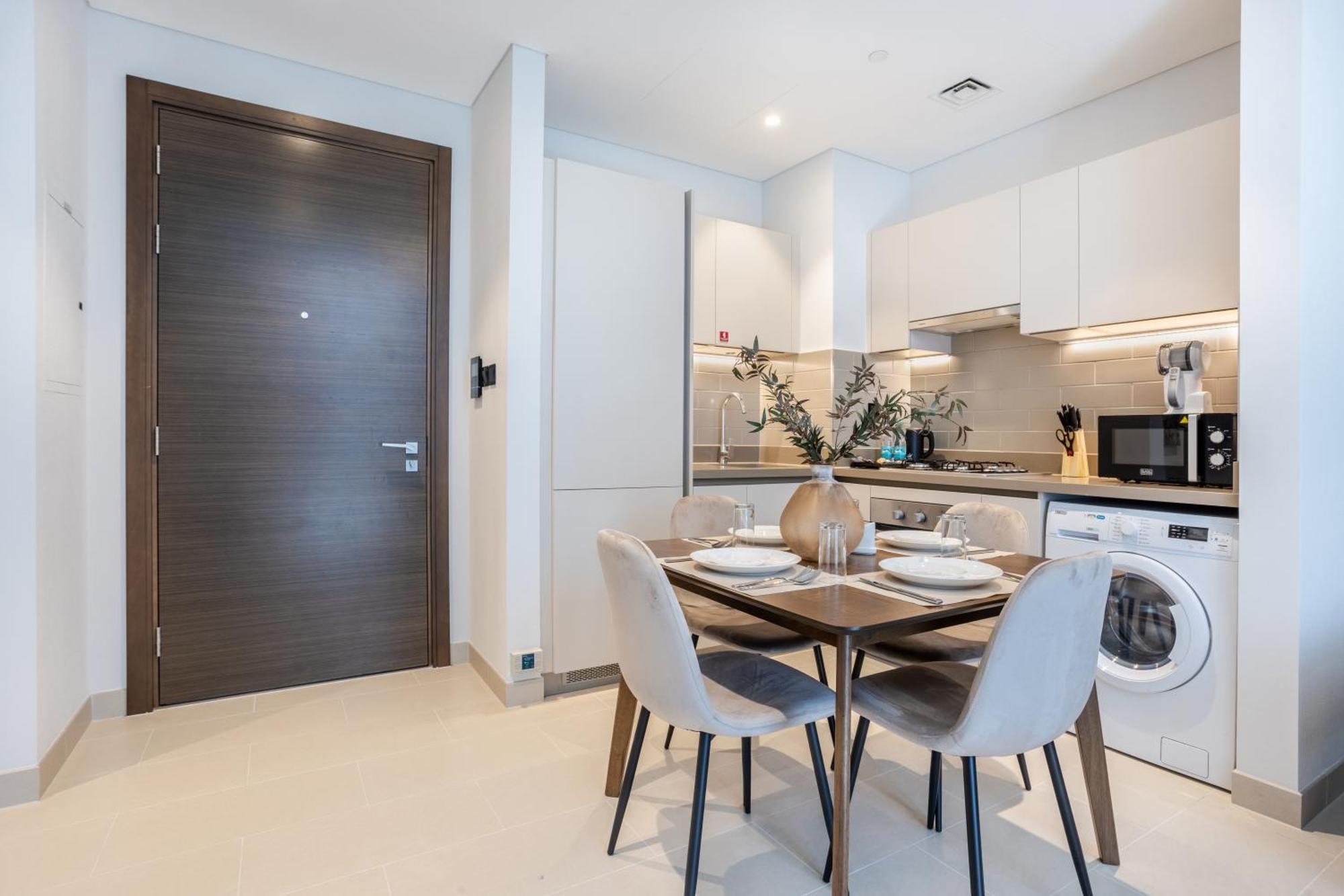 By Latinem Luxury 1br Cv A2711 Near Burj Khalifa