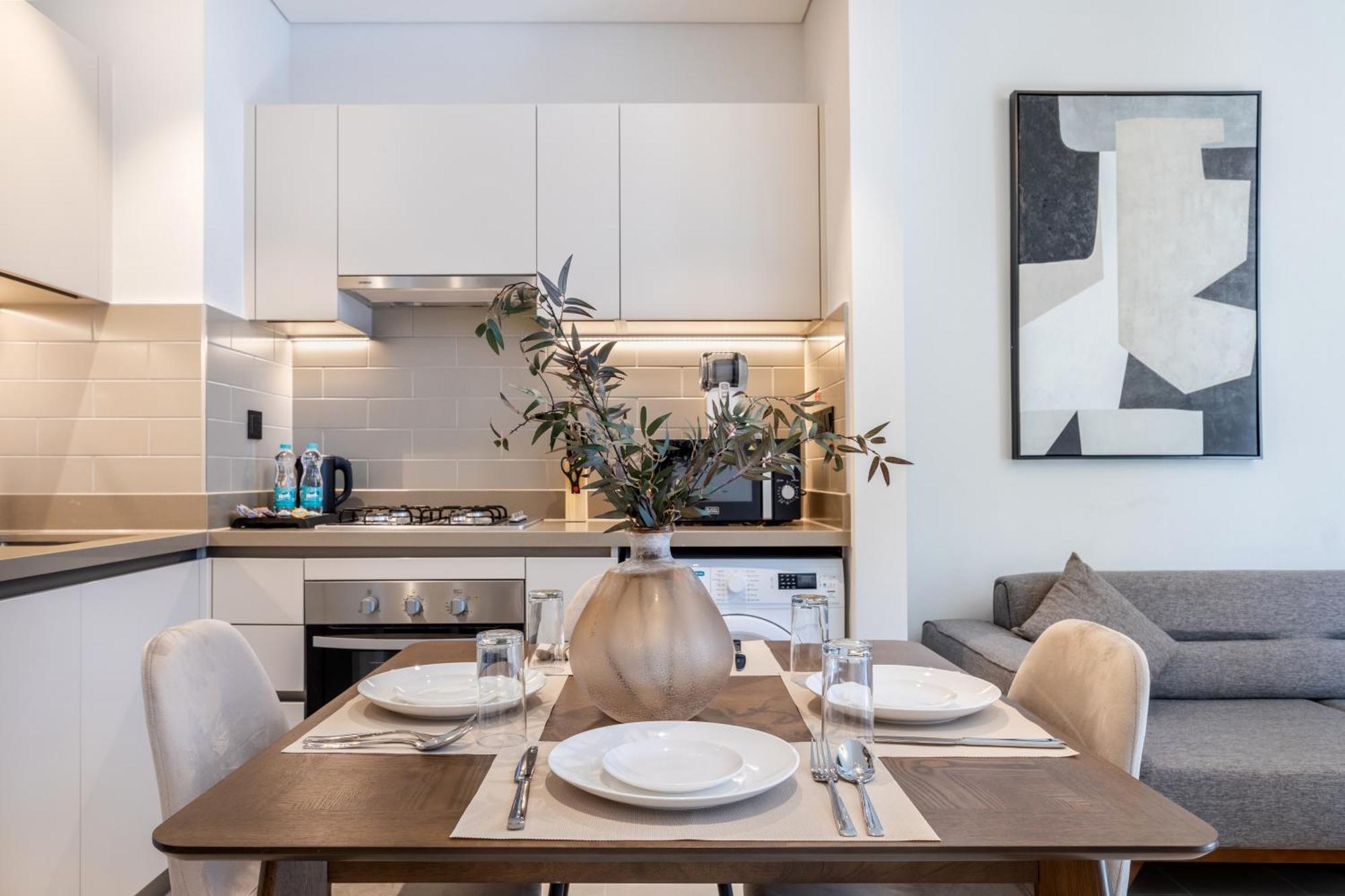 By Latinem Luxury 1br Cv A2711 Near Burj Khalifa Apartment Dubai